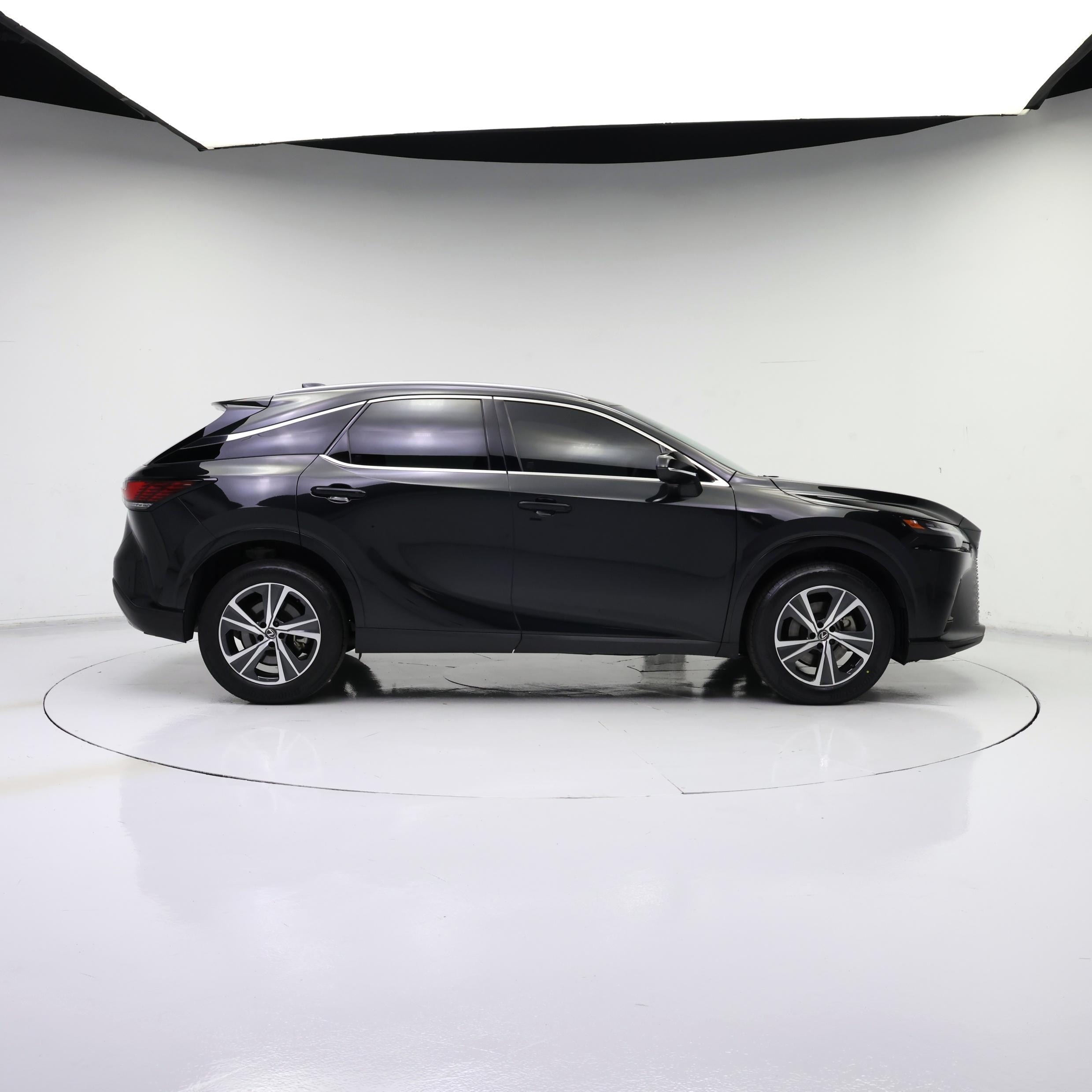 Thumbnail: 2024 Lexus RX - 7