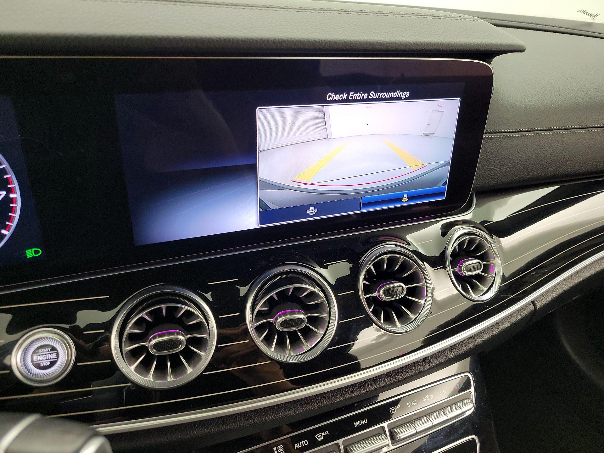 Thumbnail: 2019 Mercedes-Benz E-Class - 15
