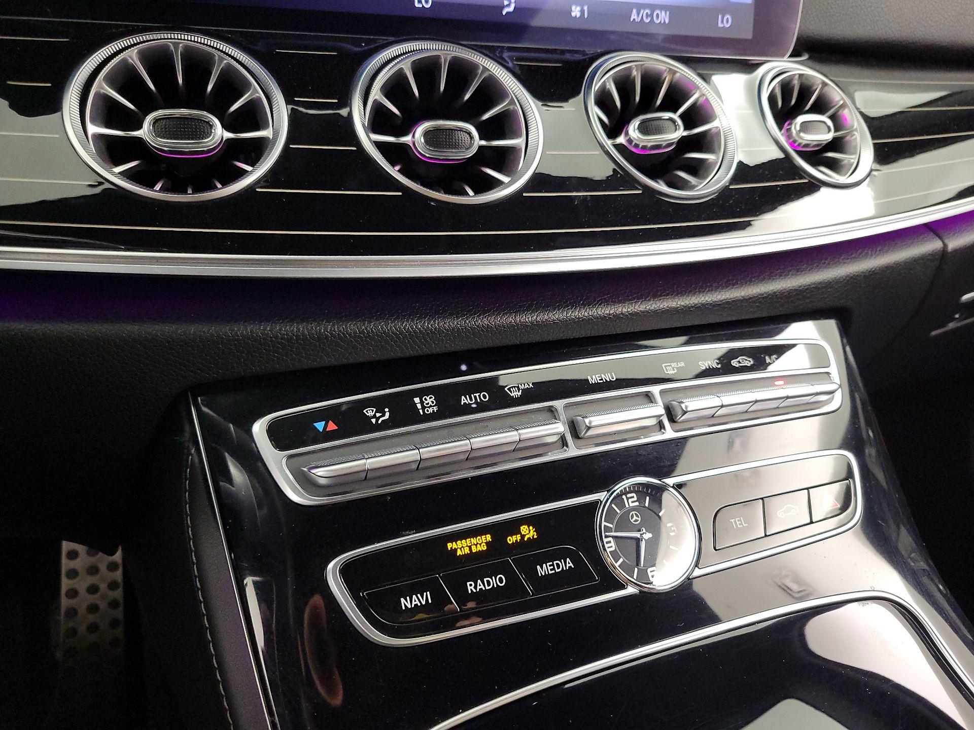 Thumbnail: 2019 Mercedes-Benz E-Class - 17