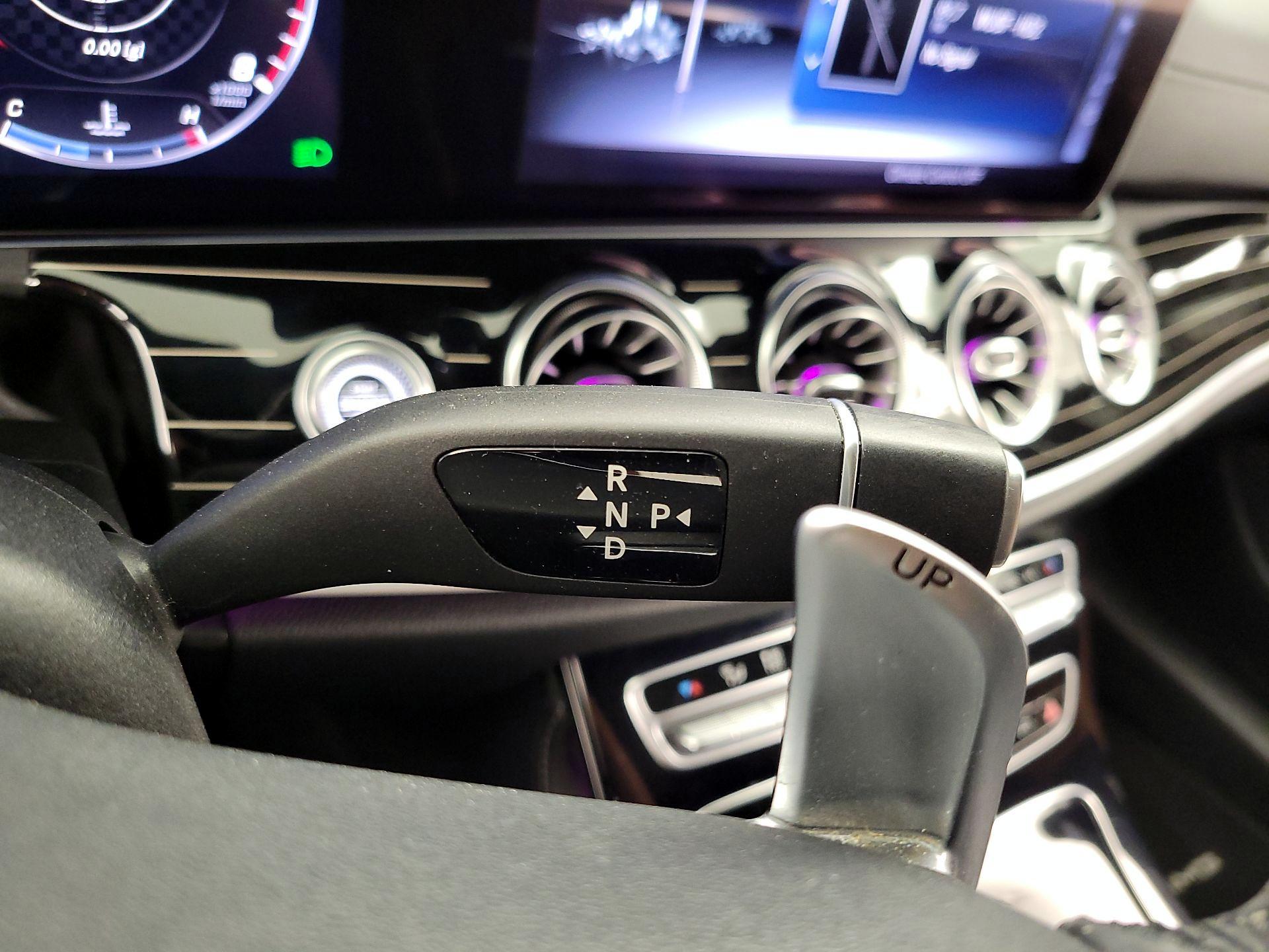 Thumbnail: 2019 Mercedes-Benz E-Class - 18