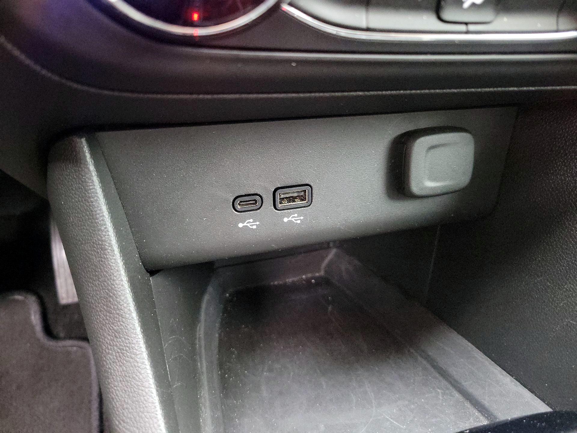 Thumbnail: 2025 Buick Encore GX - 18