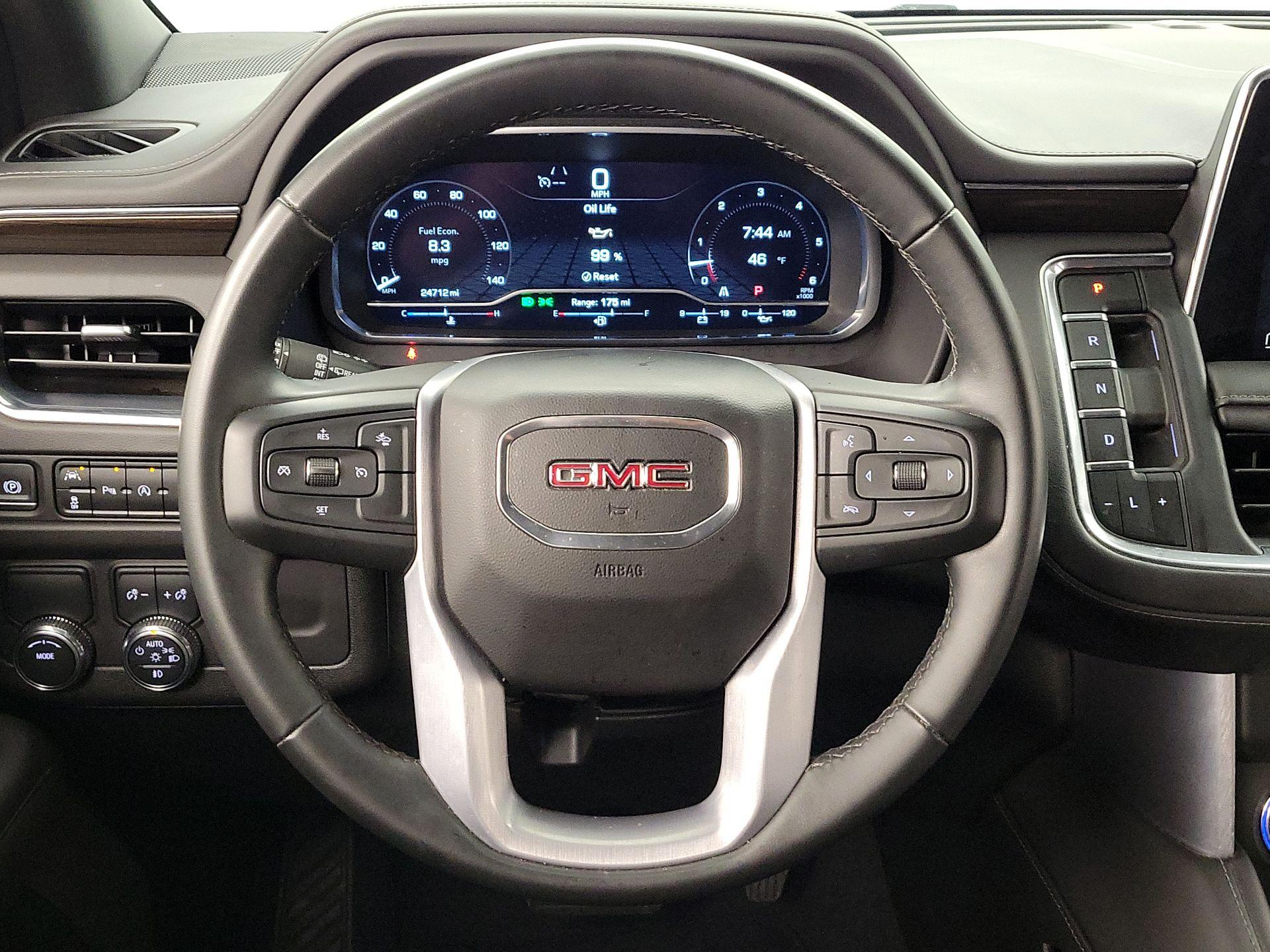 Thumbnail: 2023 GMC Yukon - 10