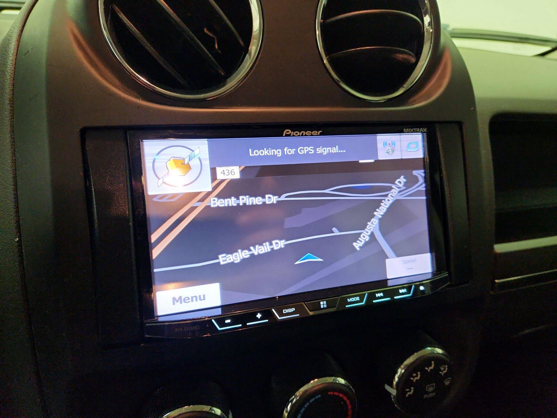 Thumbnail: 2016 Jeep Patriot - 13