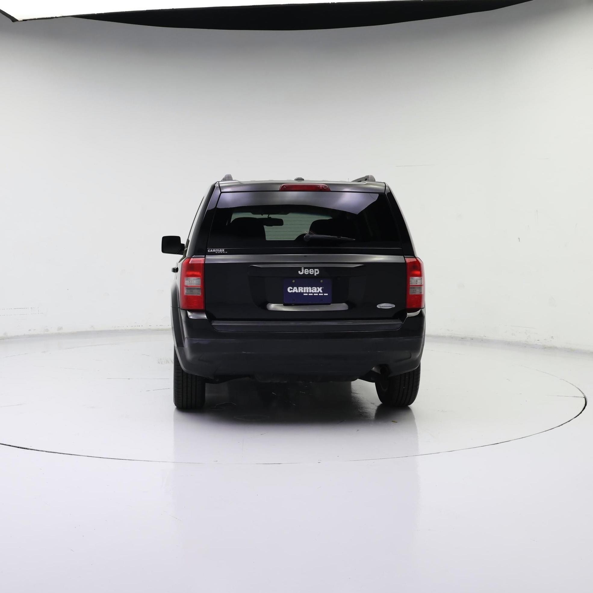 Thumbnail: 2016 Jeep Patriot - 6