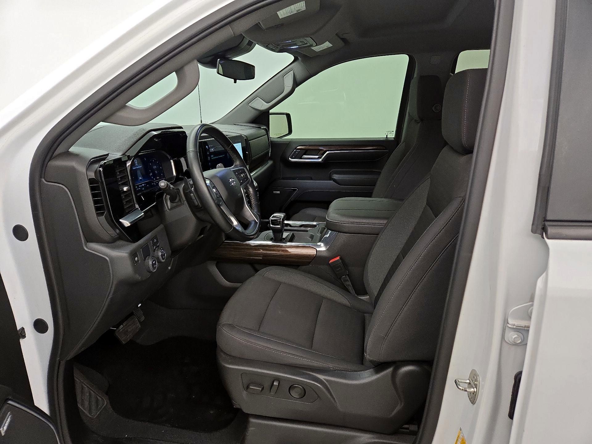 Thumbnail: 2024 Chevrolet Silverado 1500 - 11