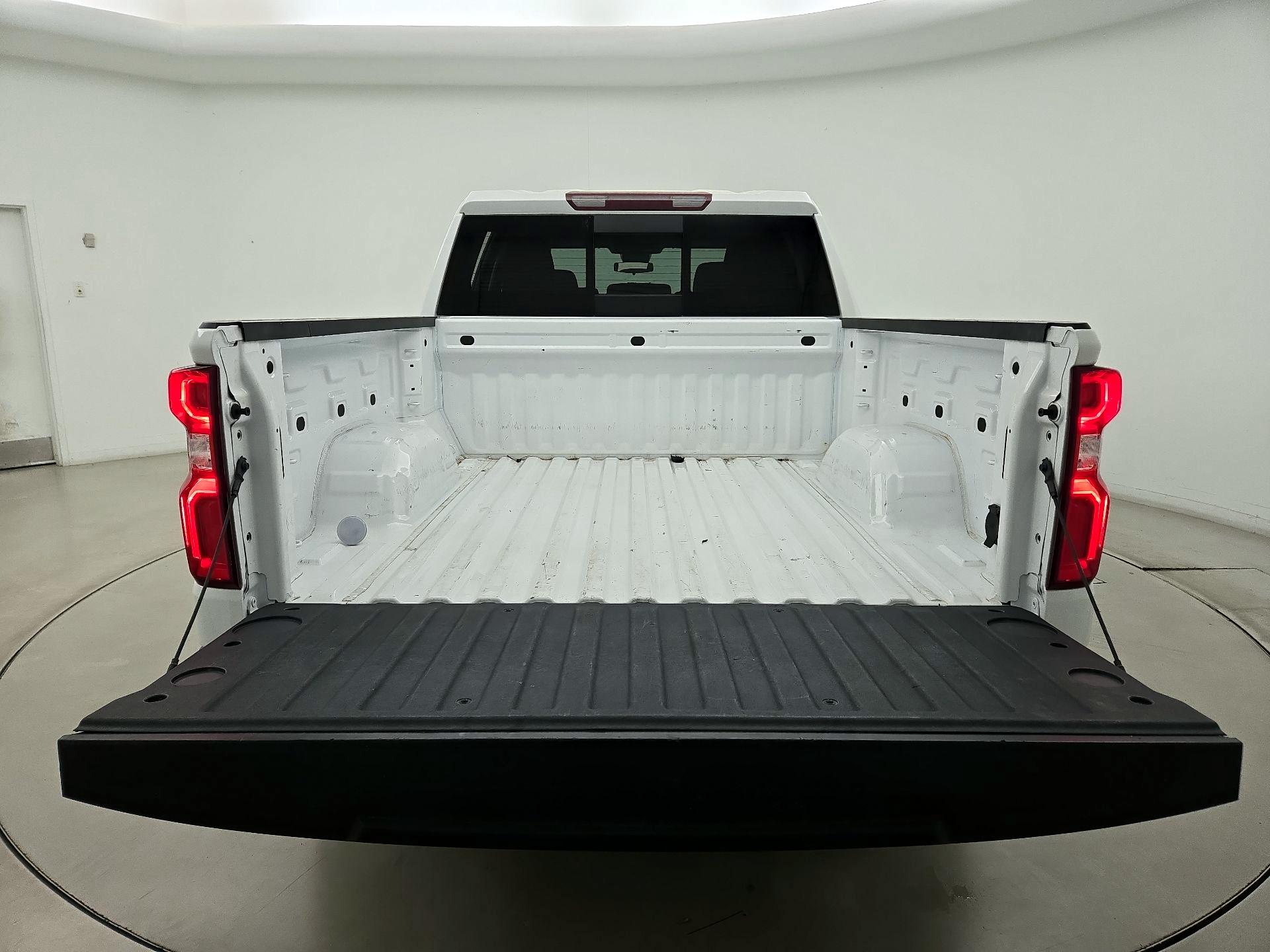 Thumbnail: 2024 Chevrolet Silverado 1500 - 20