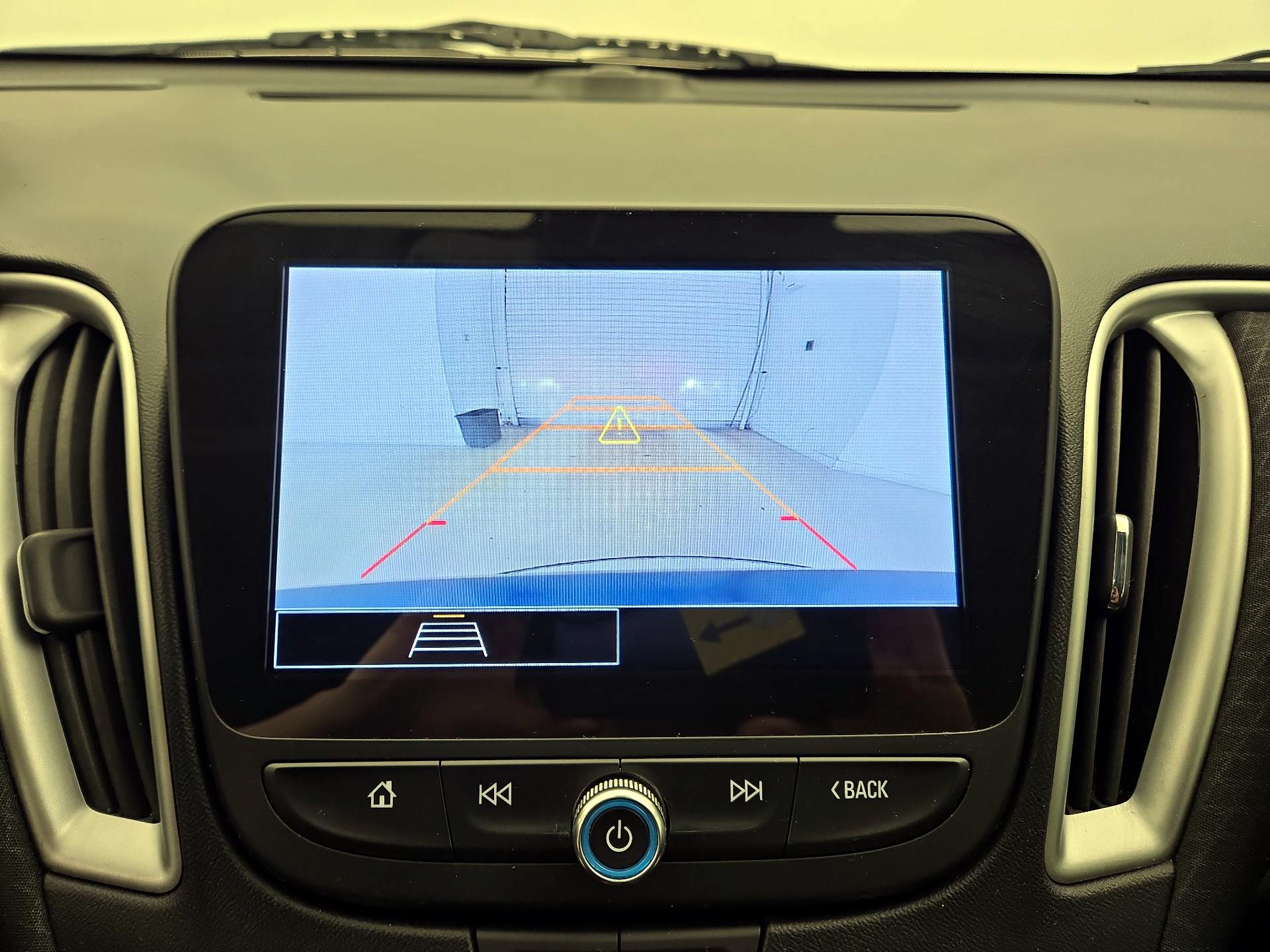 Thumbnail: 2024 Chevrolet Malibu - 15