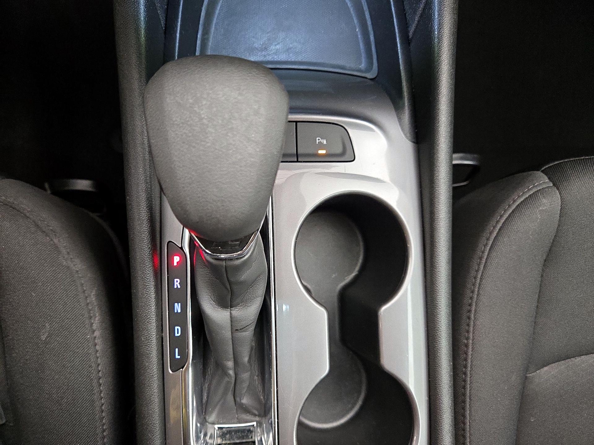 Thumbnail: 2024 Chevrolet Malibu - 18