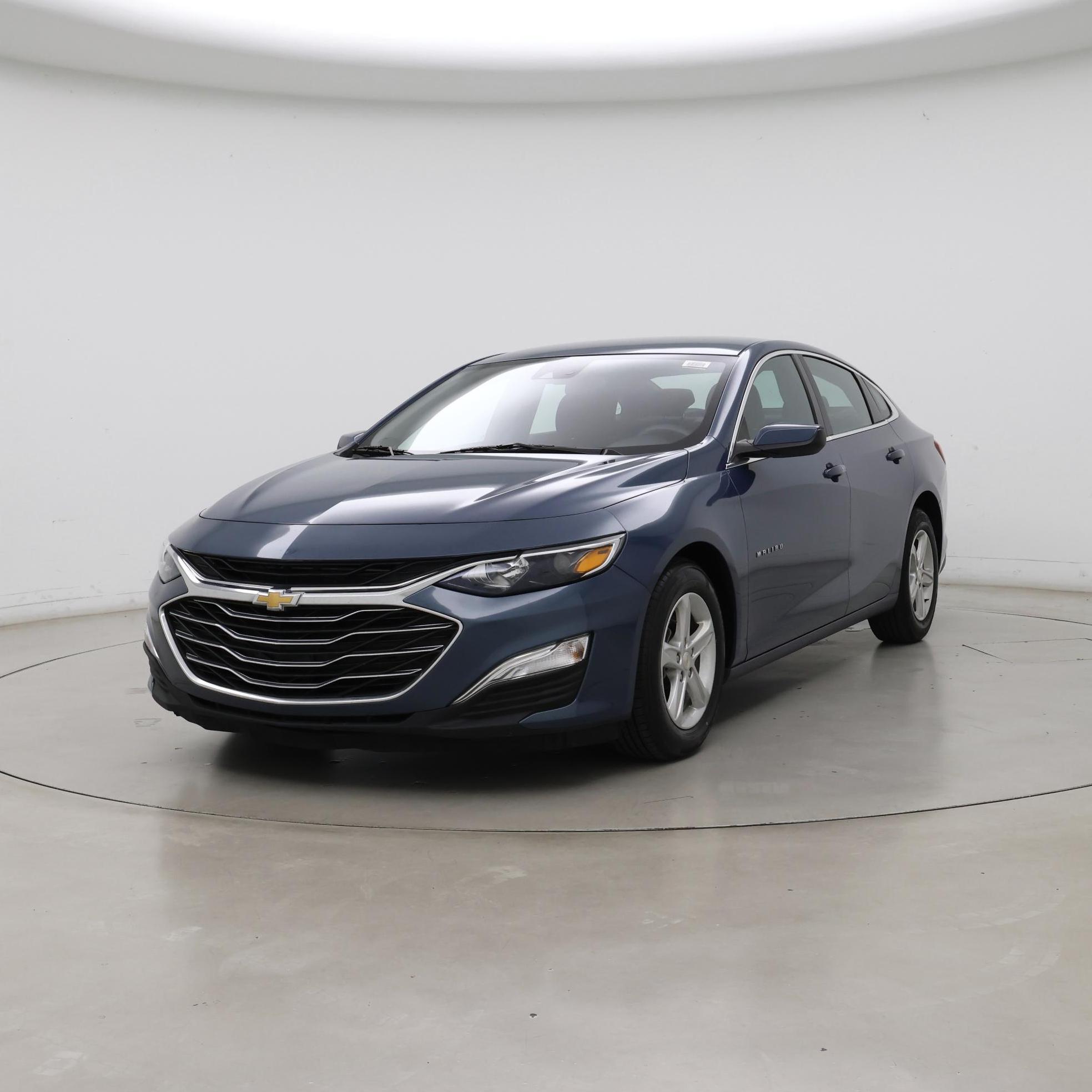 Thumbnail: 2024 Chevrolet Malibu - 4