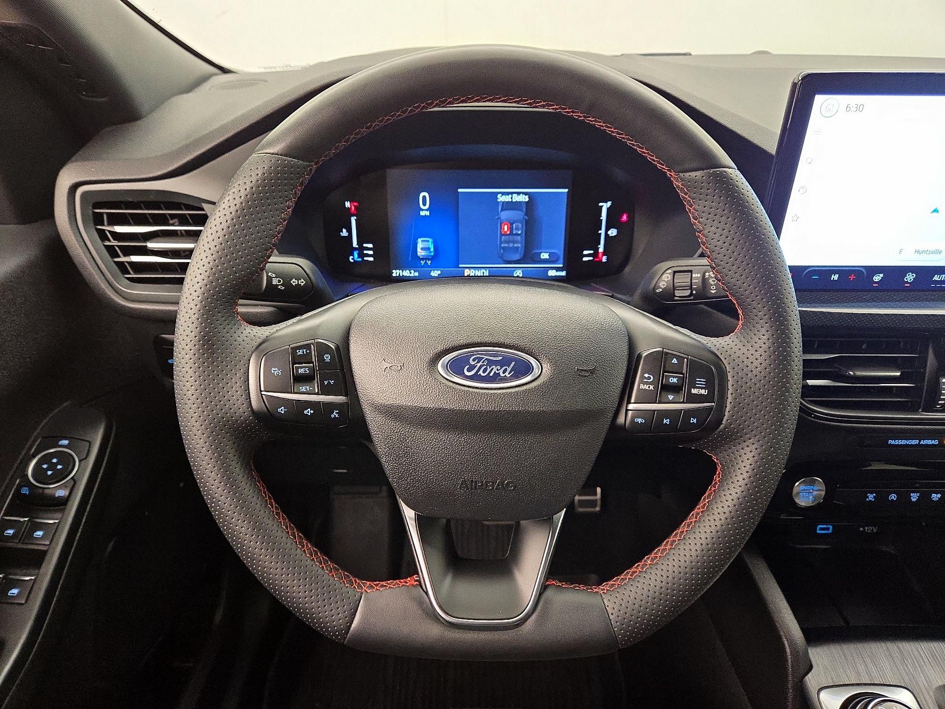 Thumbnail: 2023 Ford Escape - 10