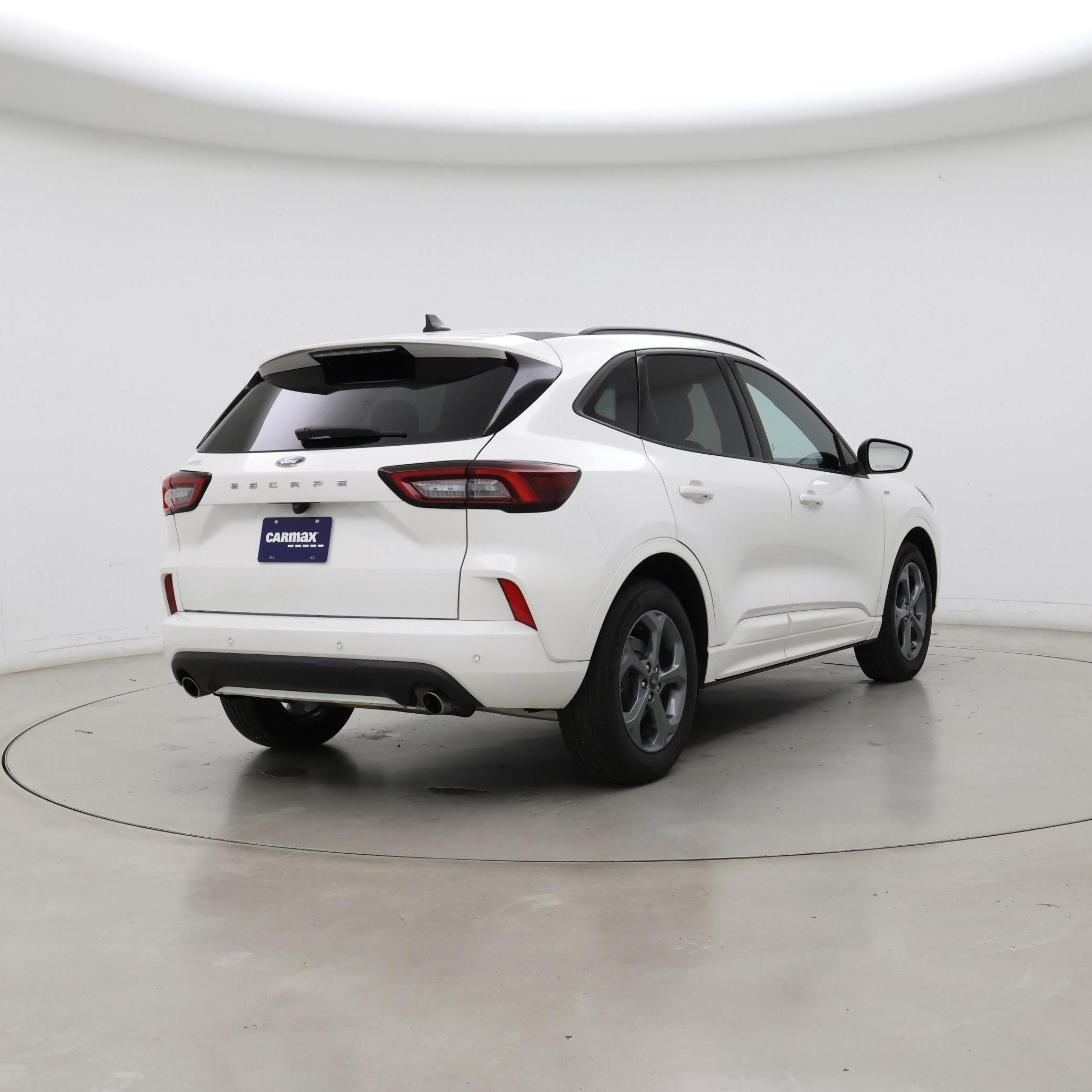 Thumbnail: 2023 Ford Escape - 8