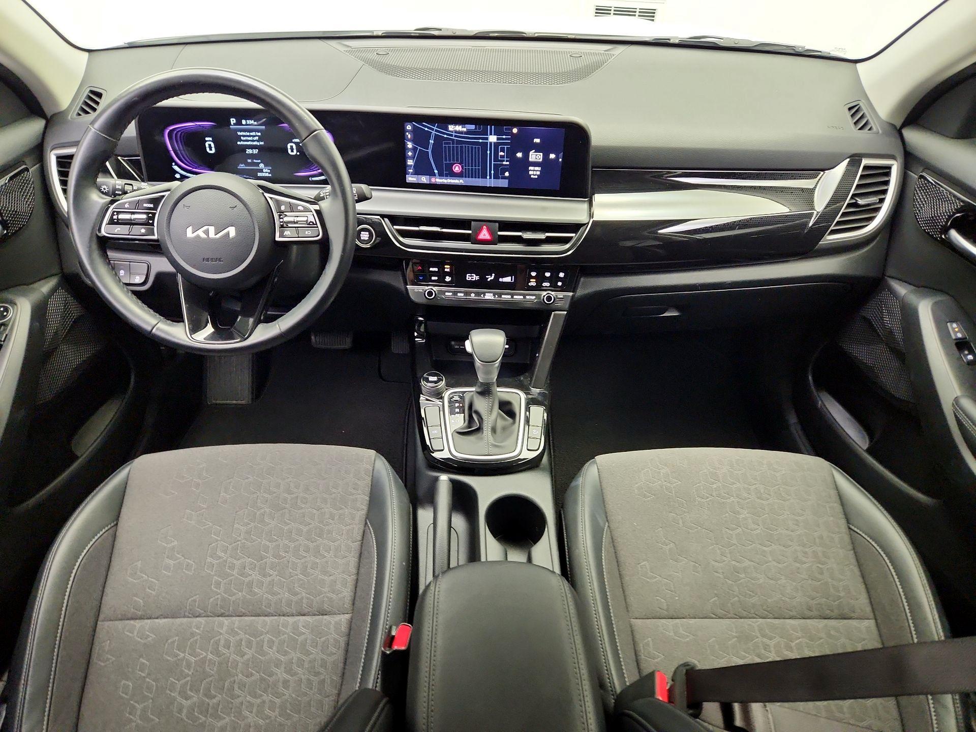 Thumbnail: 2025 Kia Seltos - 9