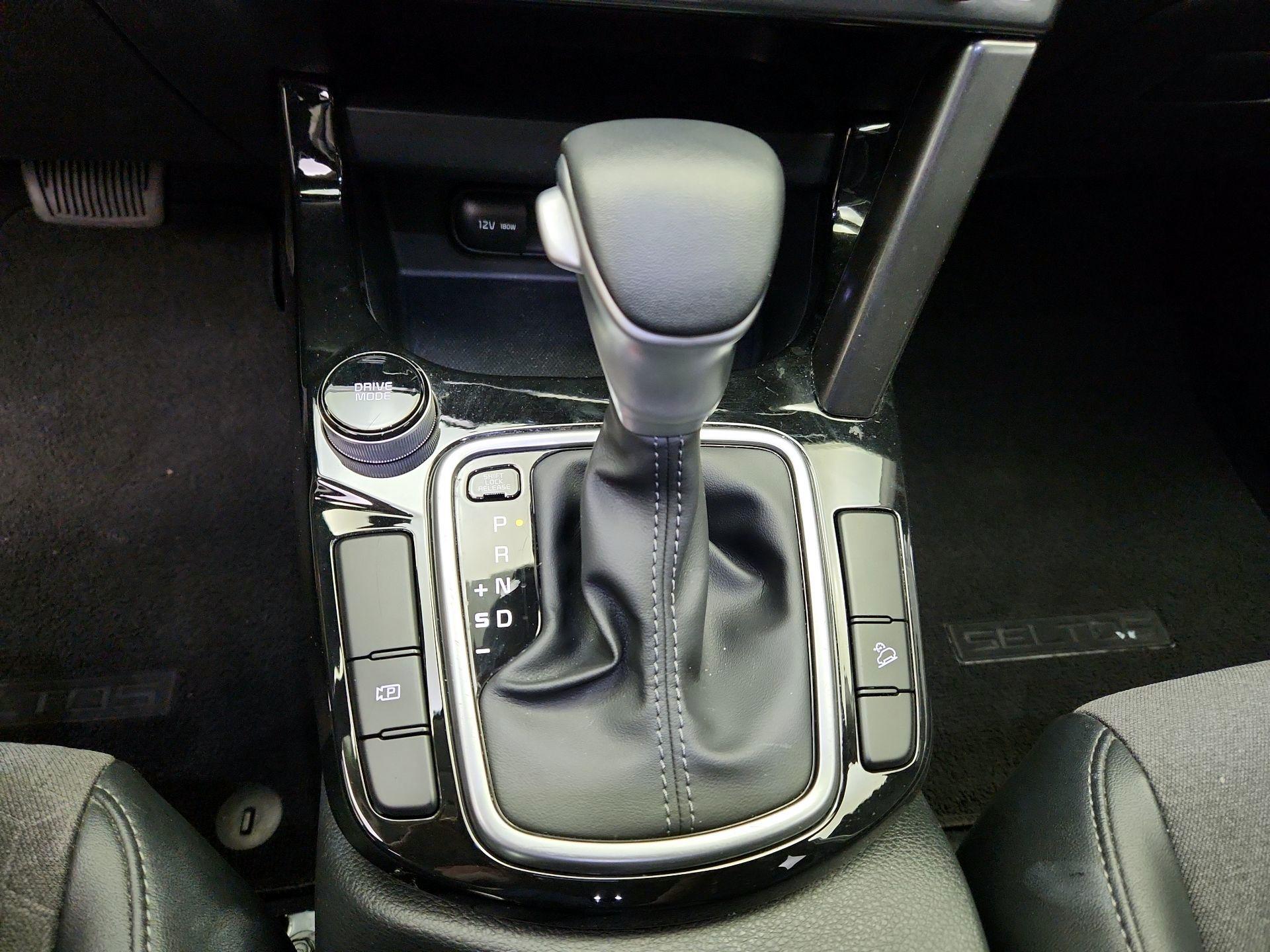 Thumbnail: 2025 Kia Seltos - 18