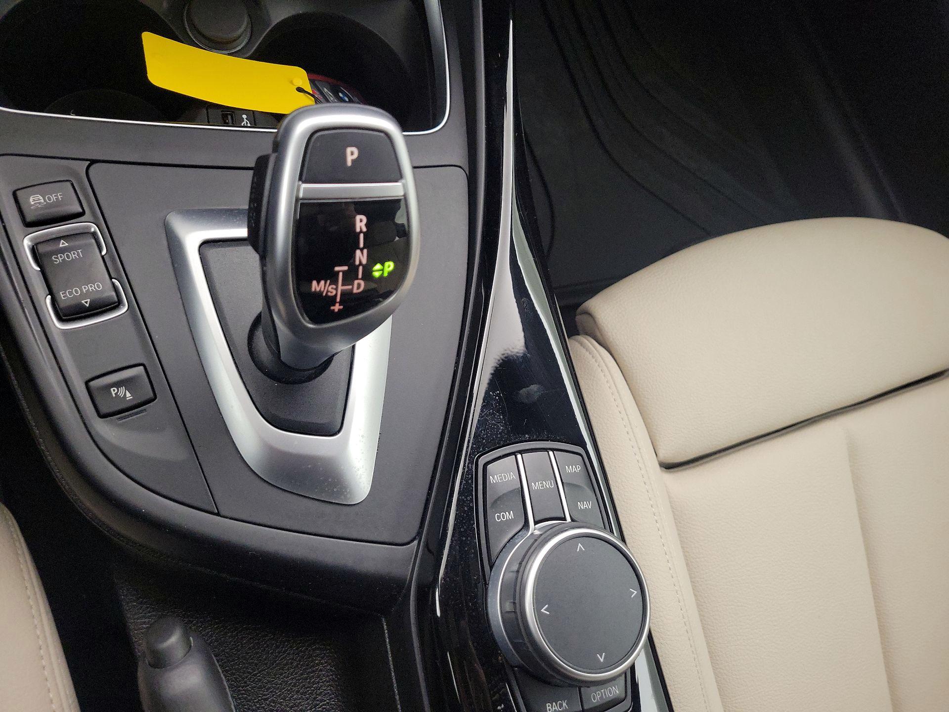 Thumbnail: 2021 BMW 2 Series - 18