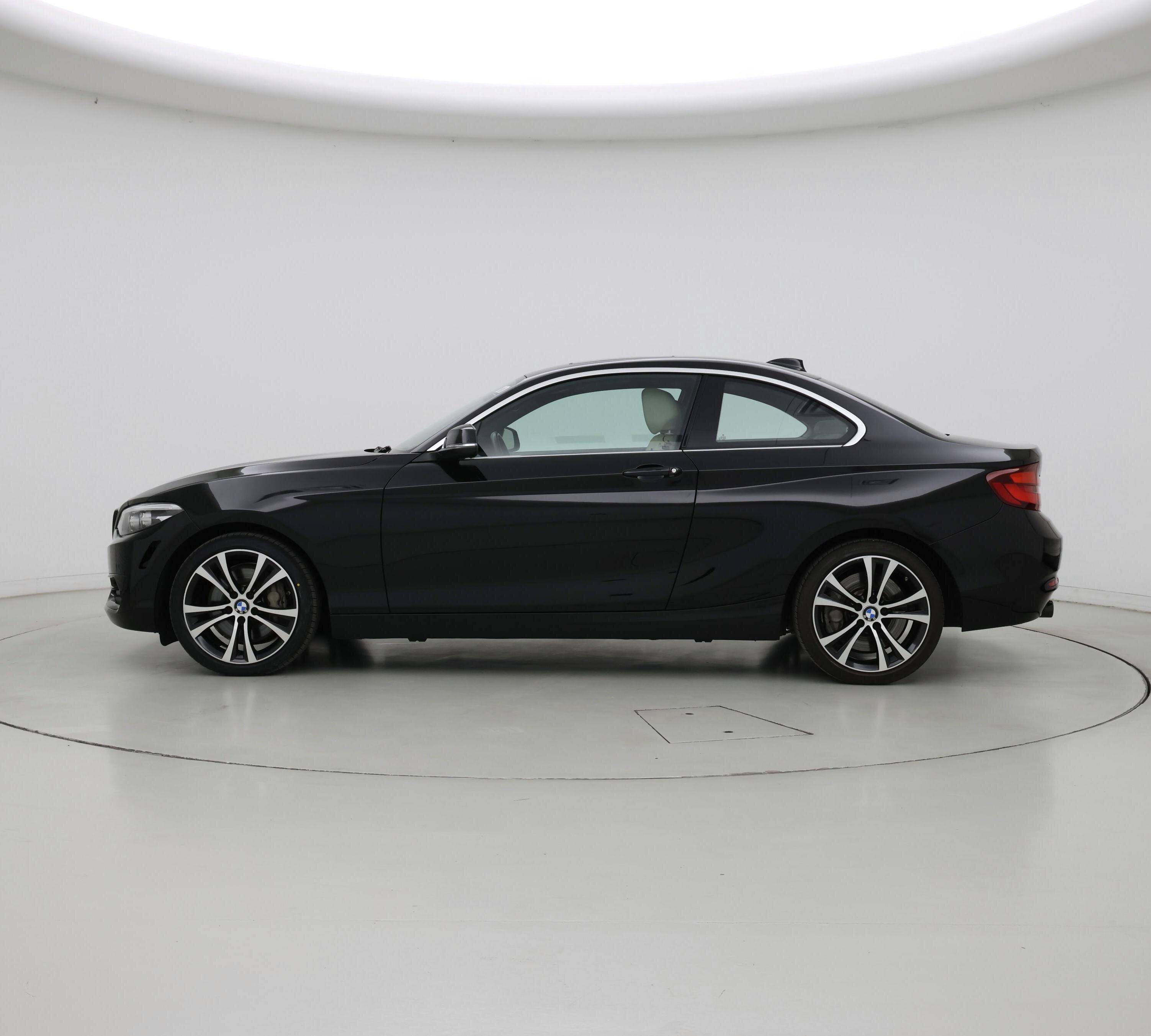 Thumbnail: 2021 BMW 2 Series - 3
