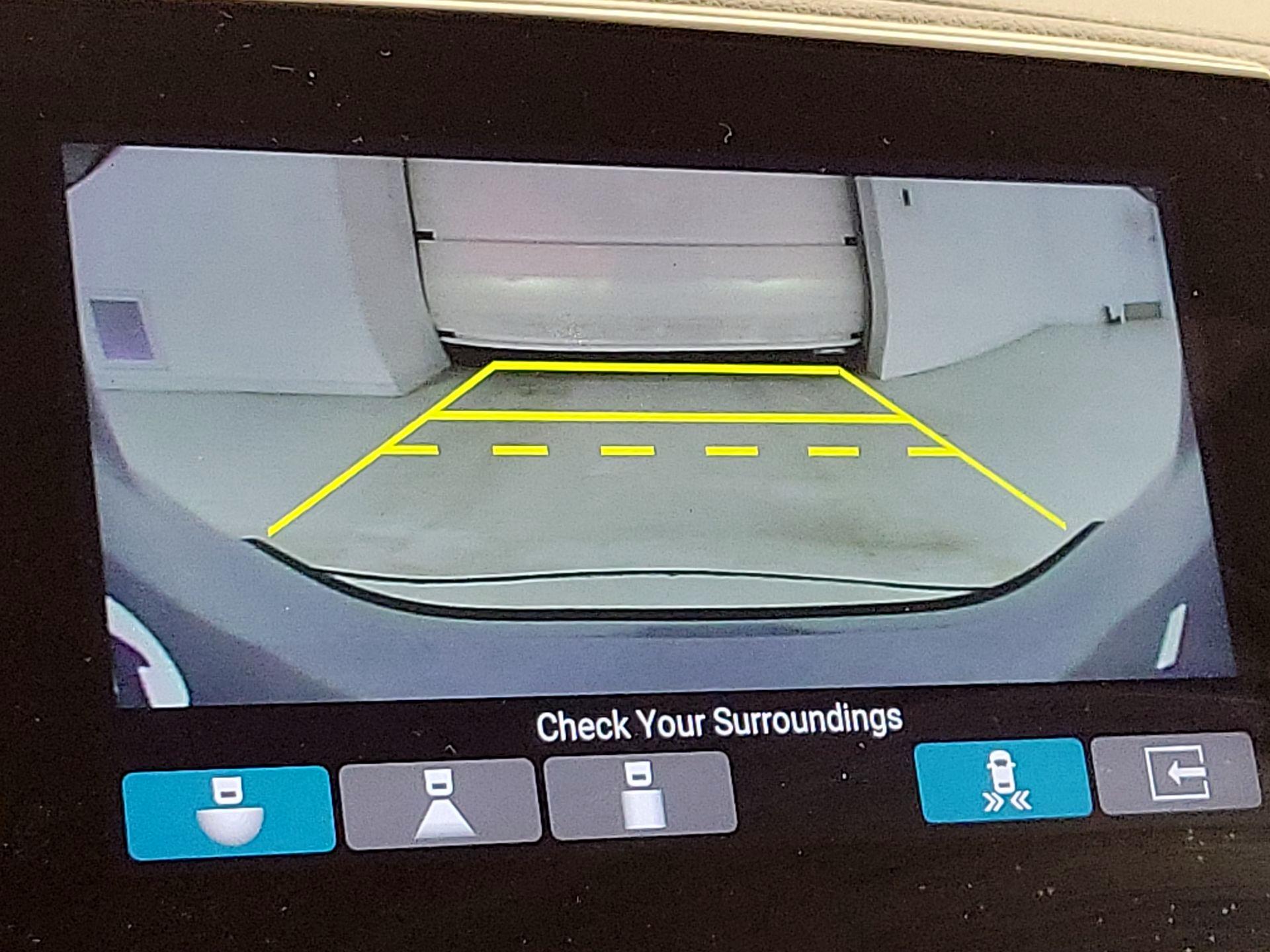 Thumbnail: 2022 Honda Passport - 14