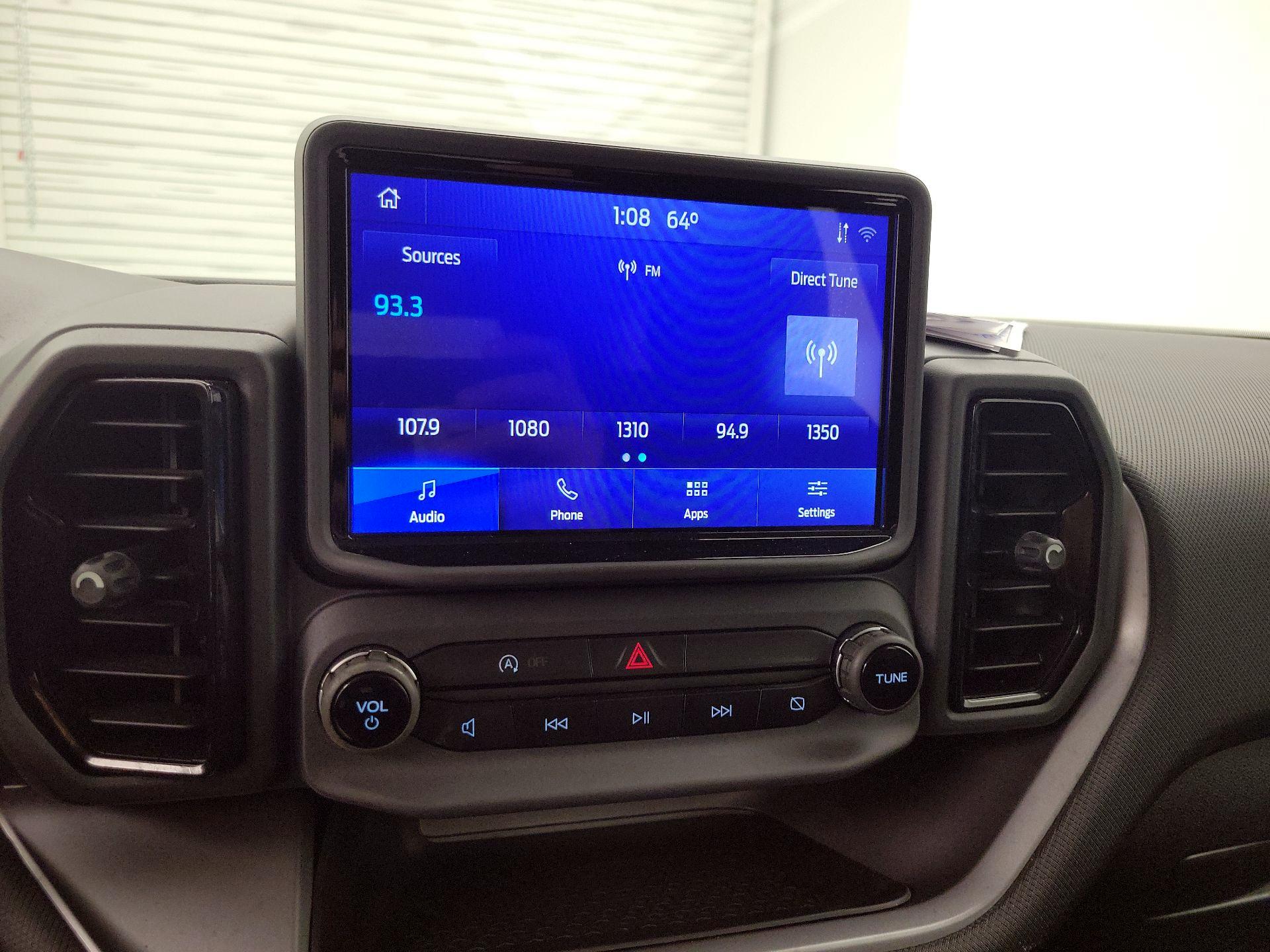 Thumbnail: 2022 Ford Bronco Sport - 15