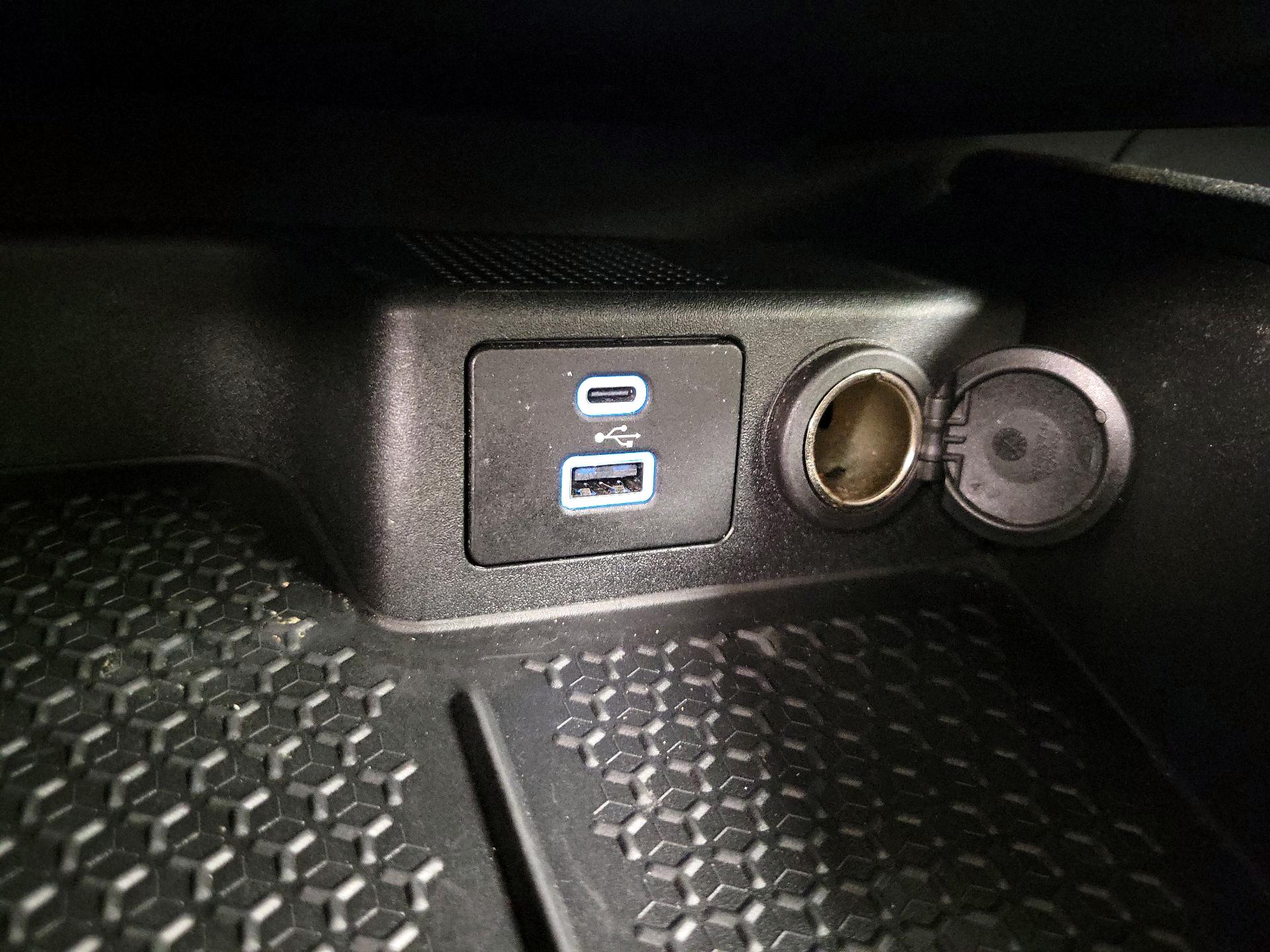 Thumbnail: 2022 Ford Bronco Sport - 18