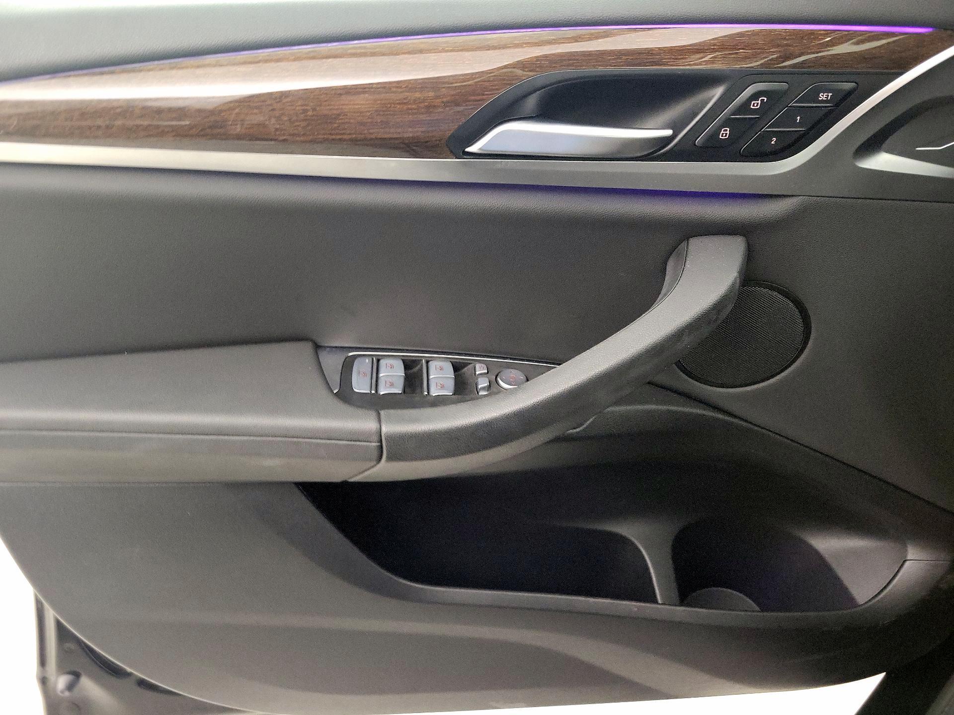 Thumbnail: 2021 BMW X3 - 12