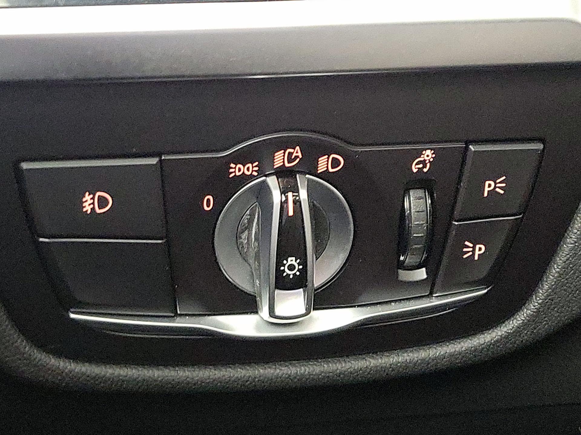 Thumbnail: 2021 BMW X3 - 13