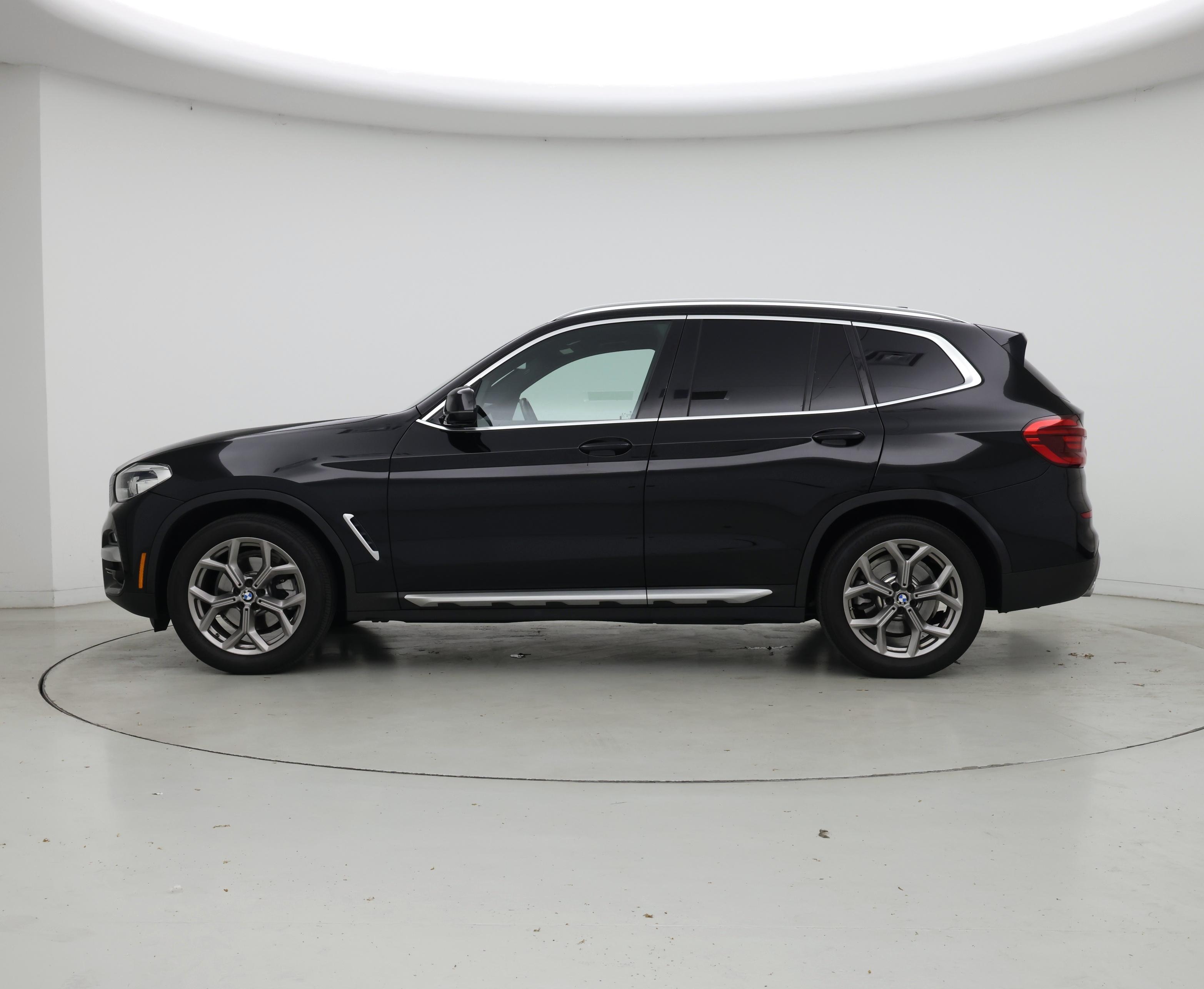 Thumbnail: 2021 BMW X3 - 3