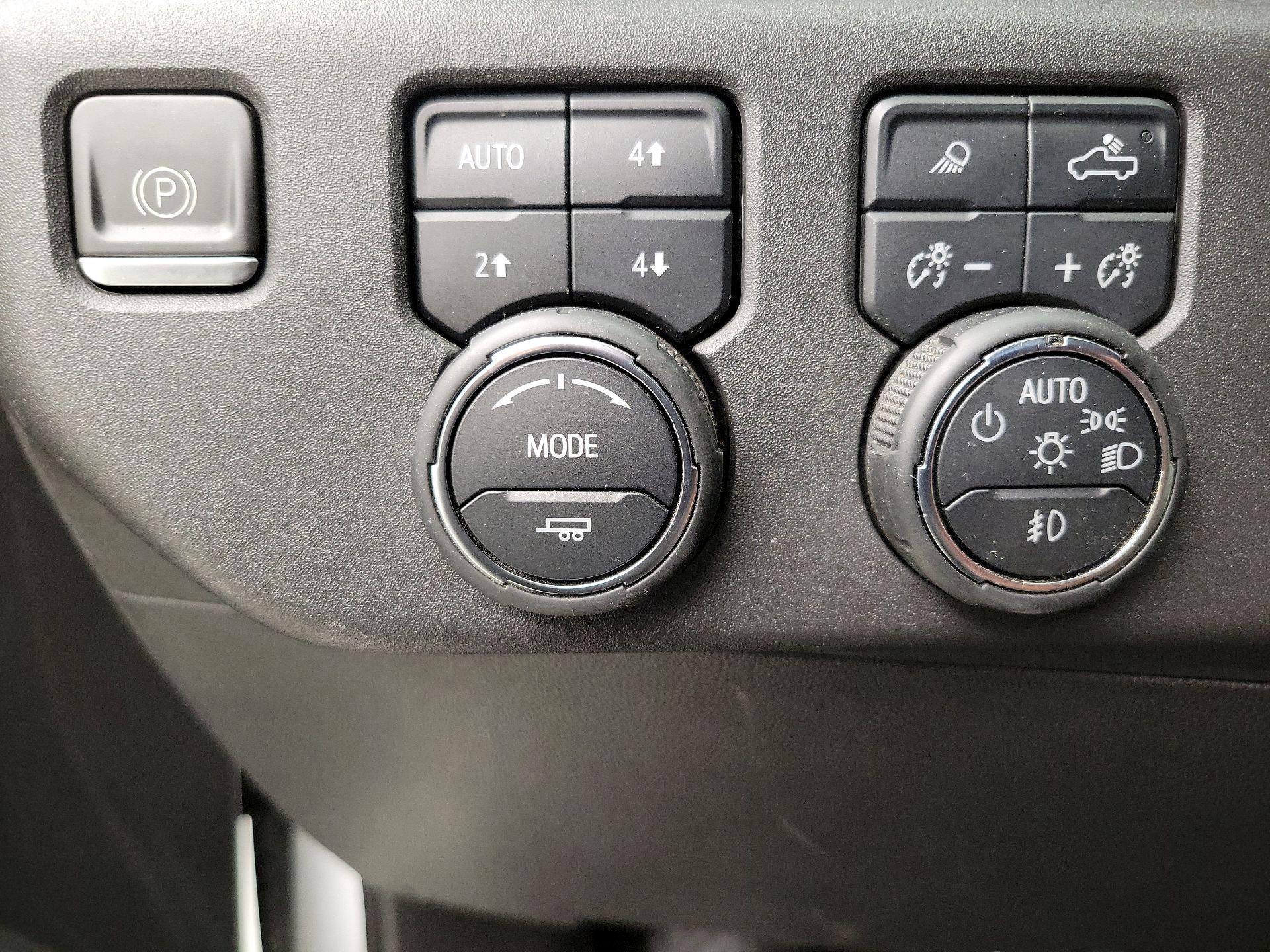 Thumbnail: 2022 Chevrolet Silverado 1500 - 13