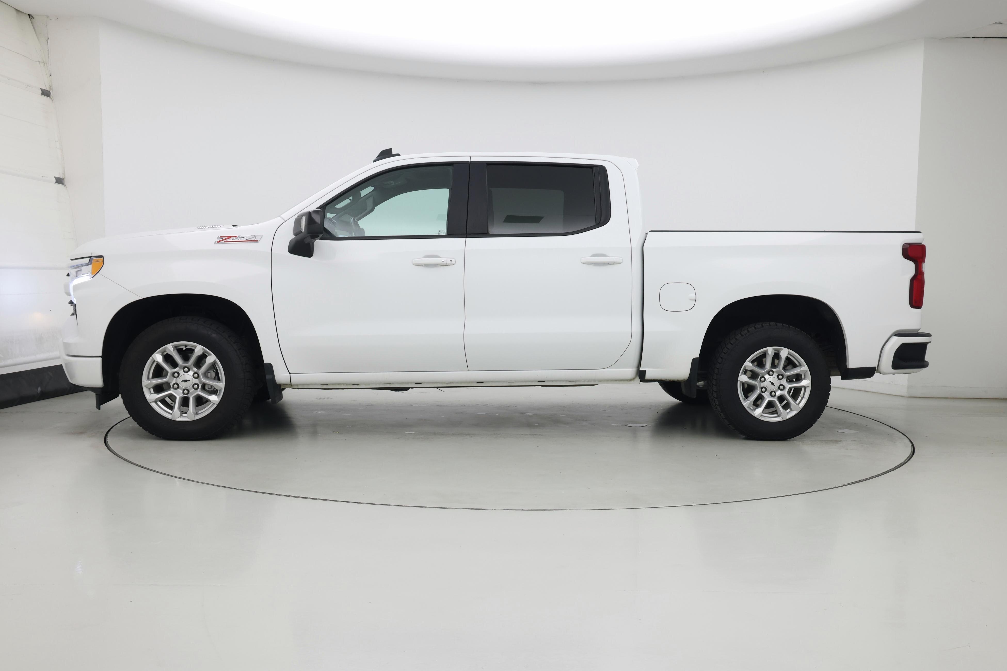 Thumbnail: 2022 Chevrolet Silverado 1500 - 3