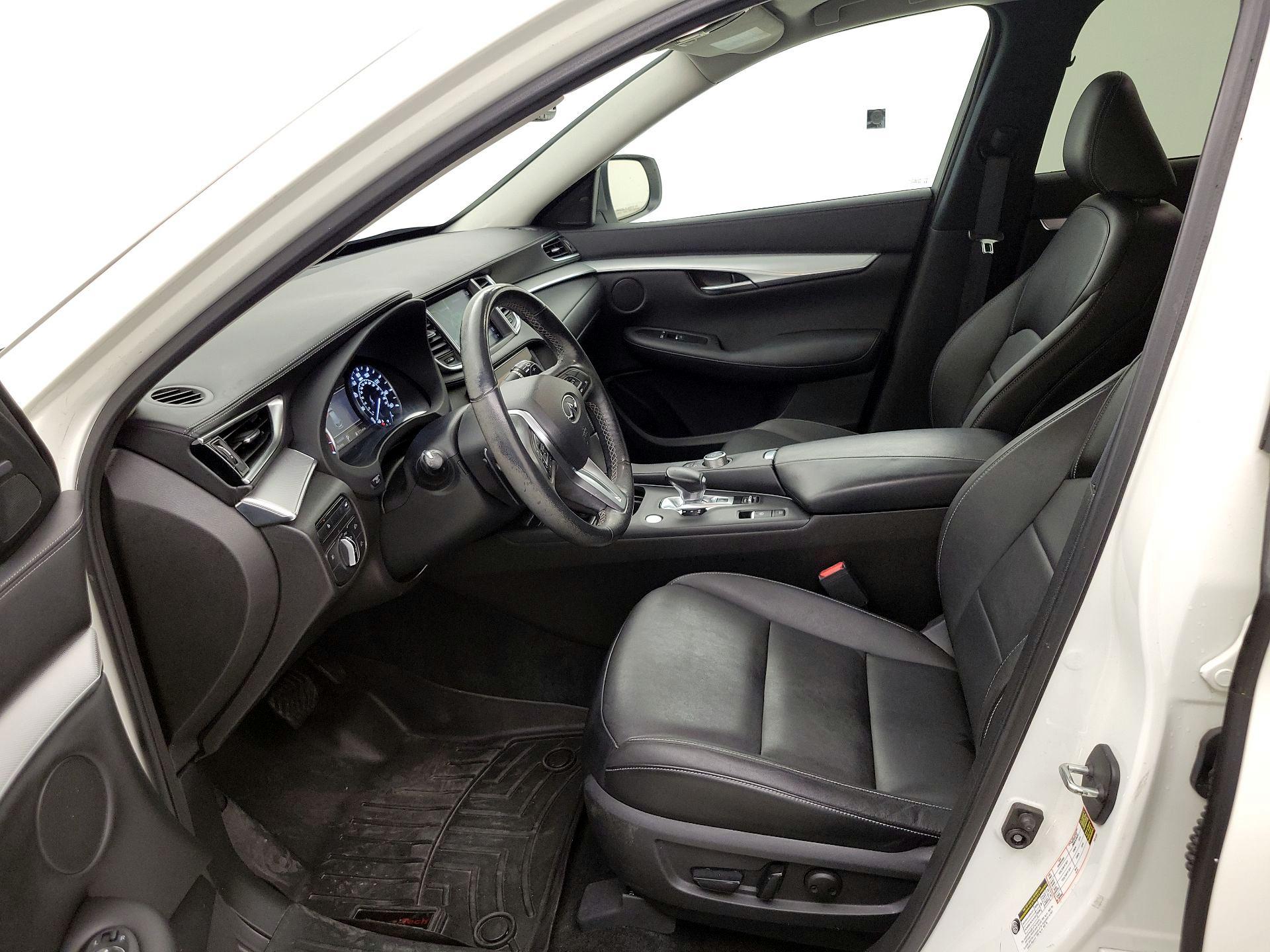 Thumbnail: 2020 INFINITI QX50 - 11