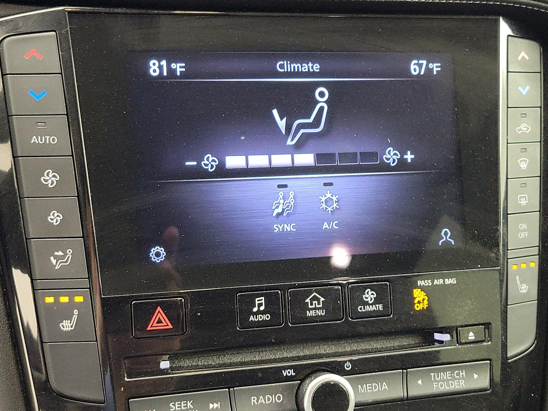 Thumbnail: 2020 INFINITI QX50 - 17