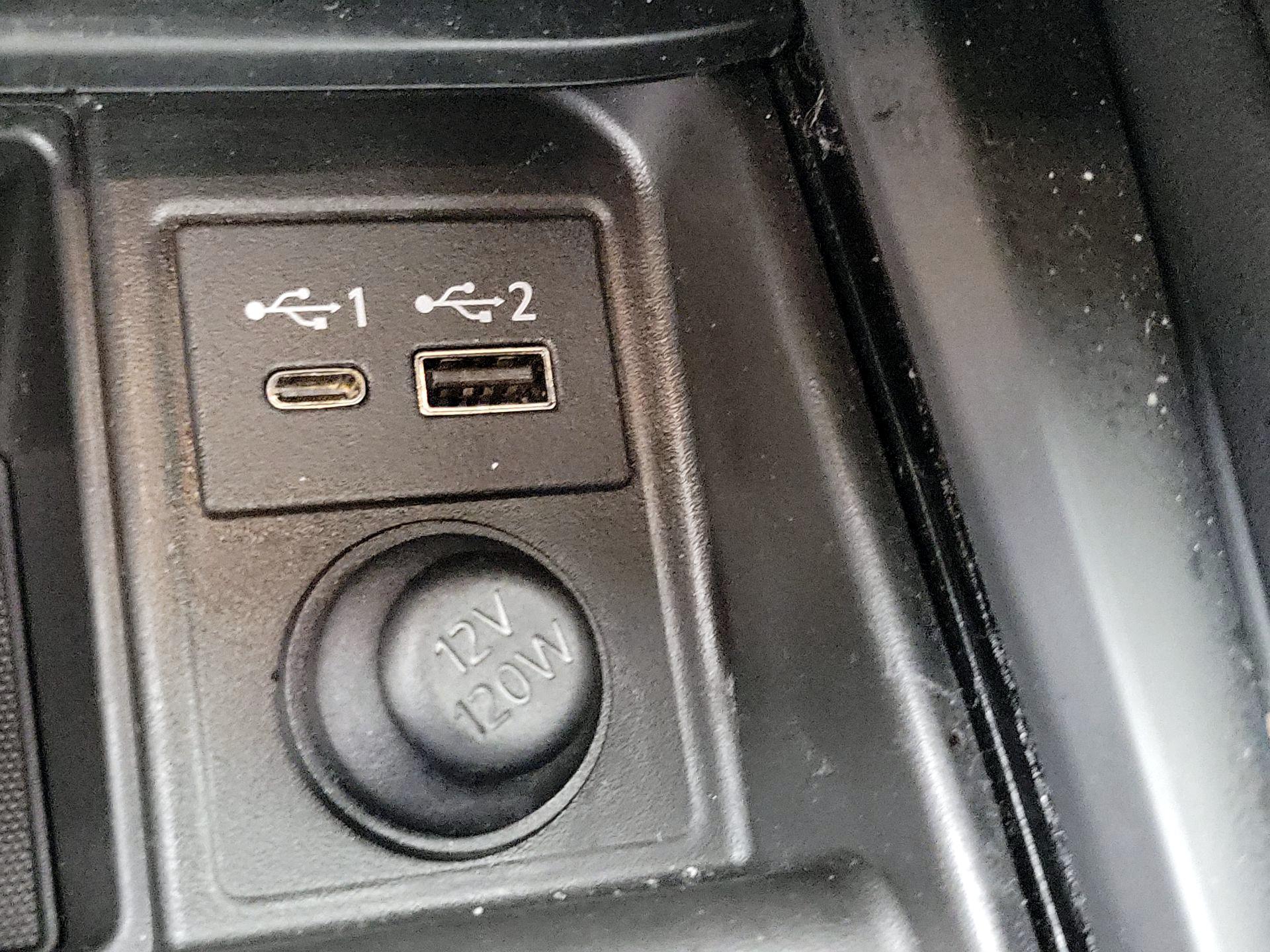 Thumbnail: 2020 INFINITI QX50 - 19