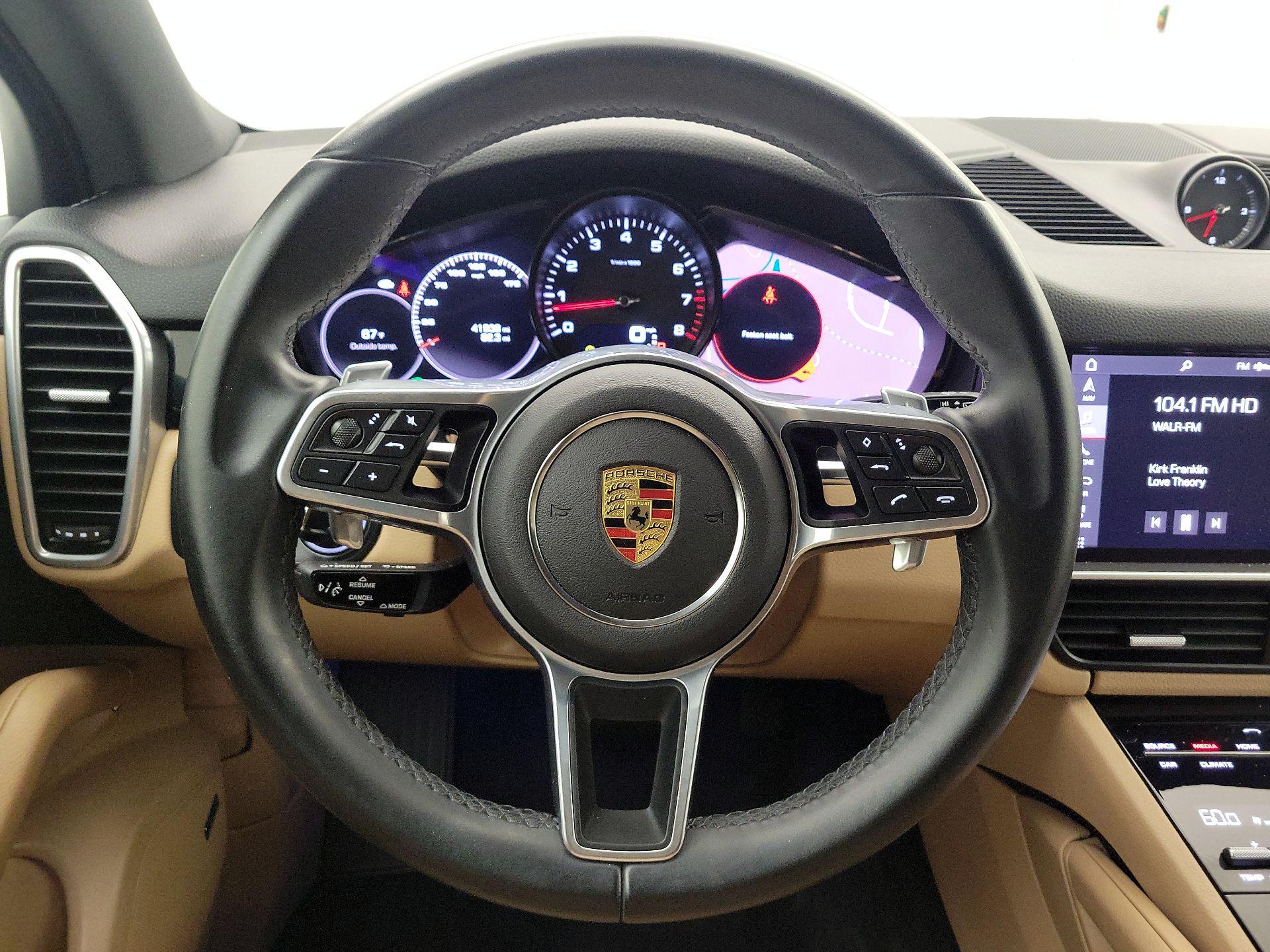 Thumbnail: 2021 Porsche Cayenne - 10