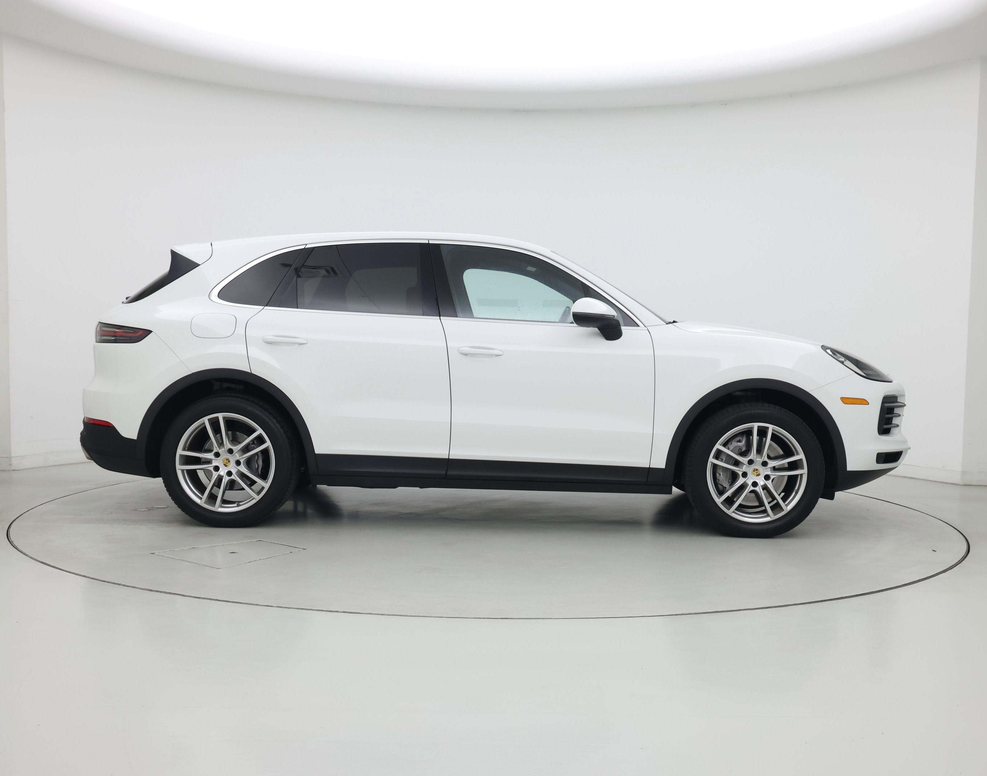 Thumbnail: 2021 Porsche Cayenne - 7