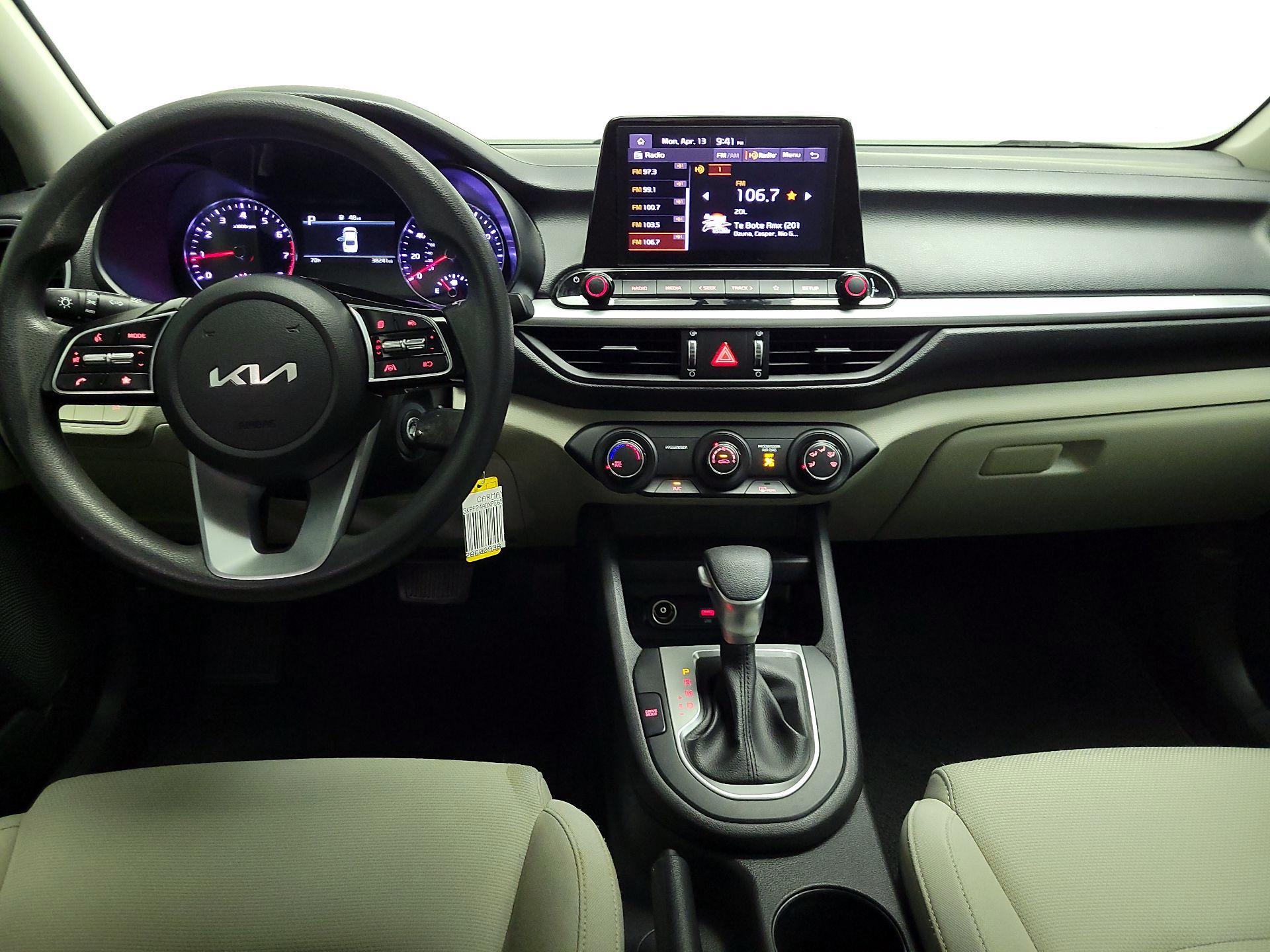 Thumbnail: 2023 Kia Forte - 9