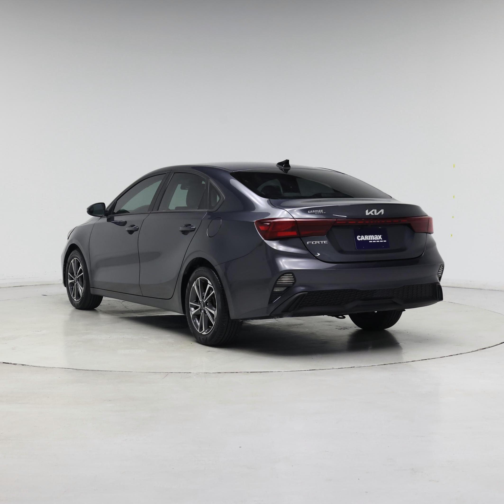 Thumbnail: 2023 Kia Forte - 2