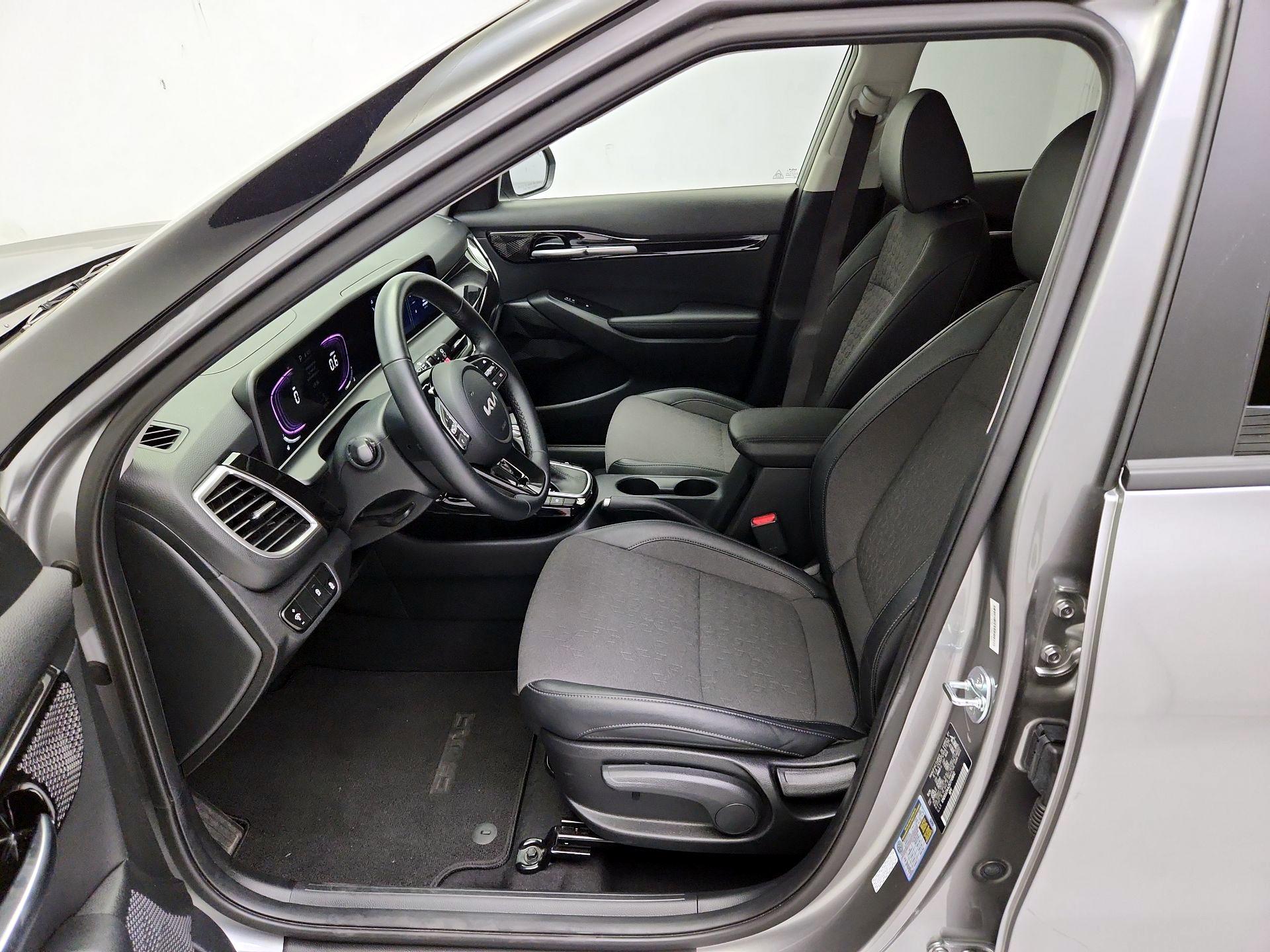 Thumbnail: 2025 Kia Seltos - 11