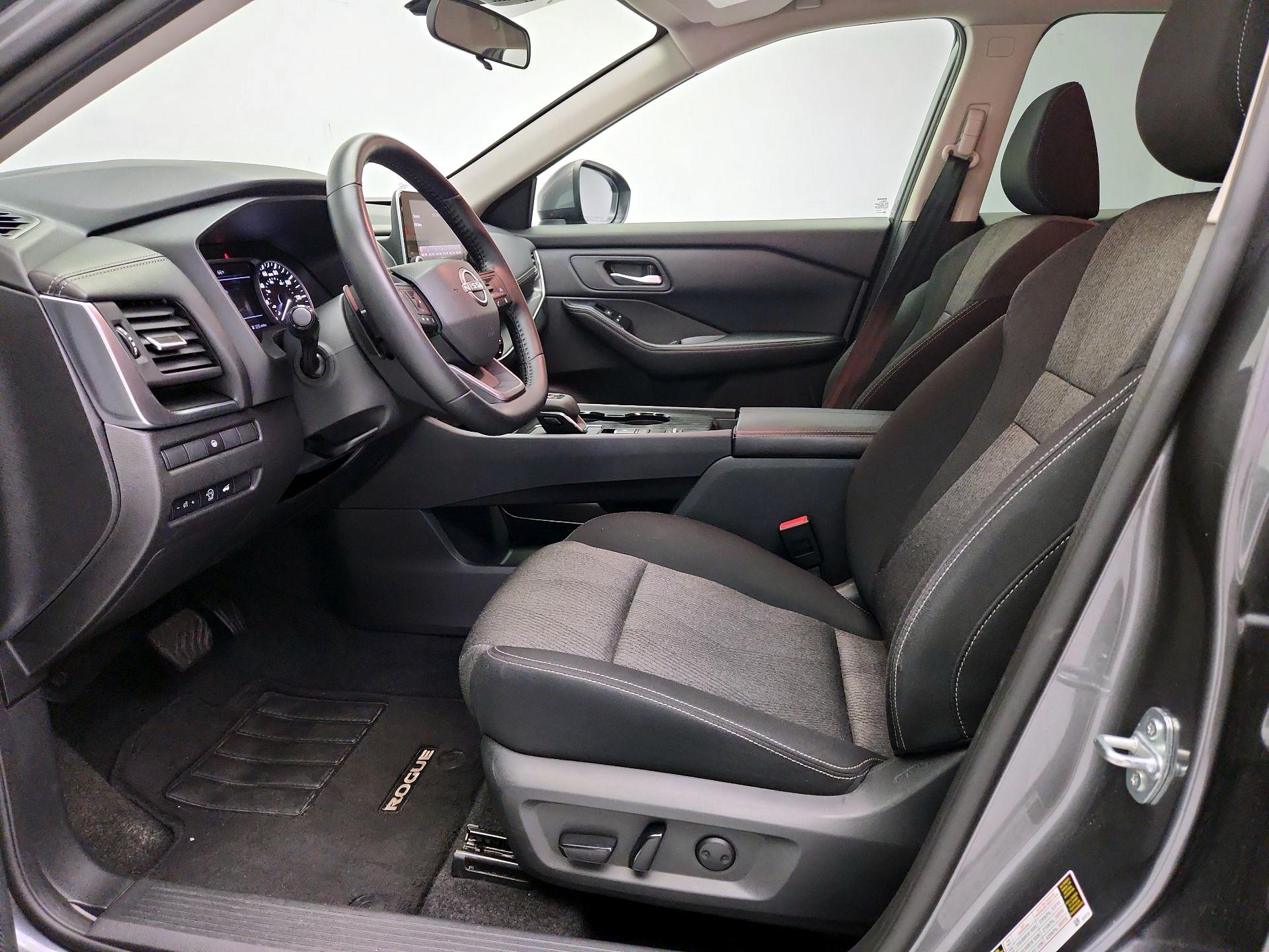 Thumbnail: 2025 Nissan Rogue - 11