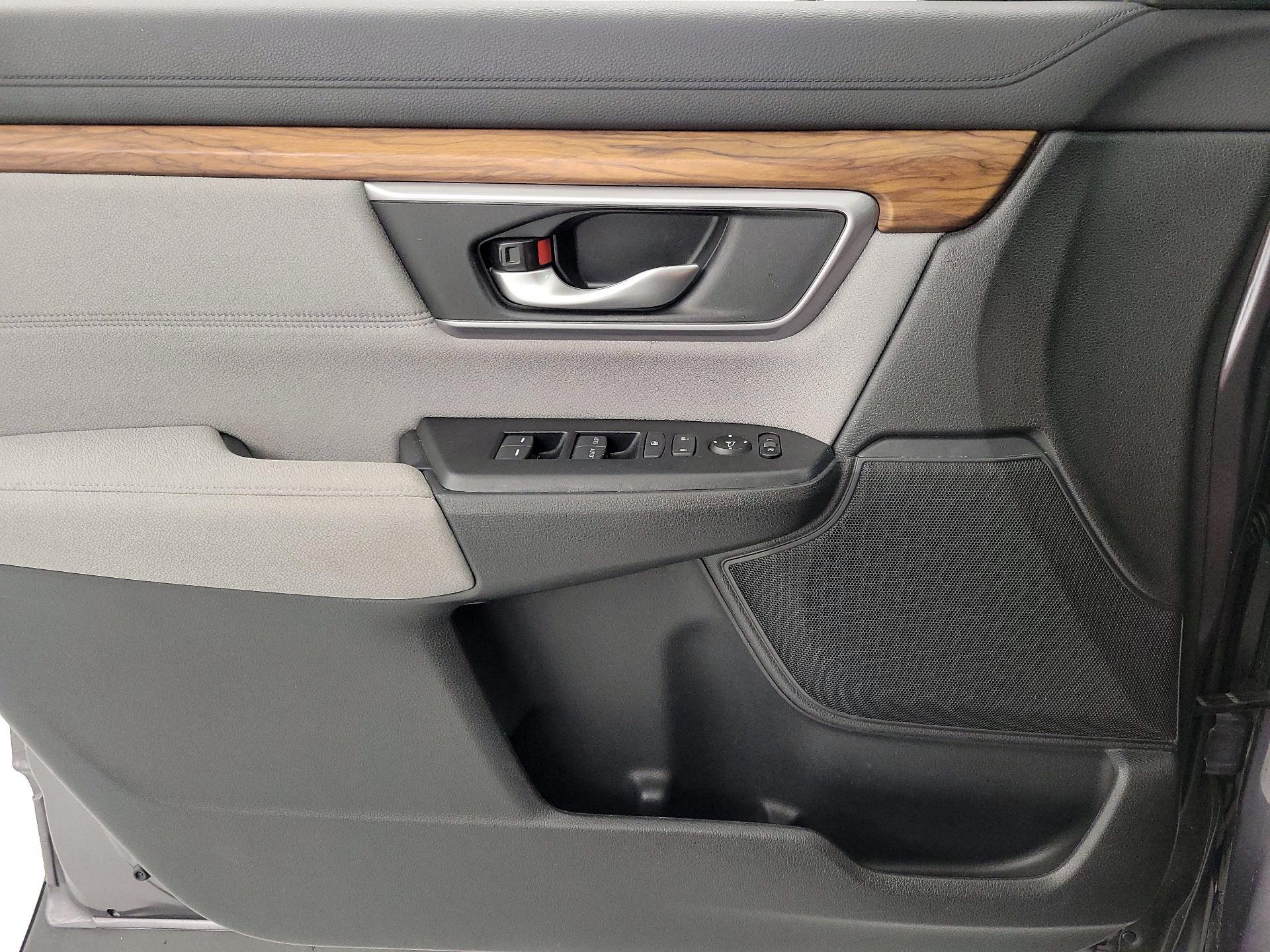 Thumbnail: 2017 Honda CR-V - 12