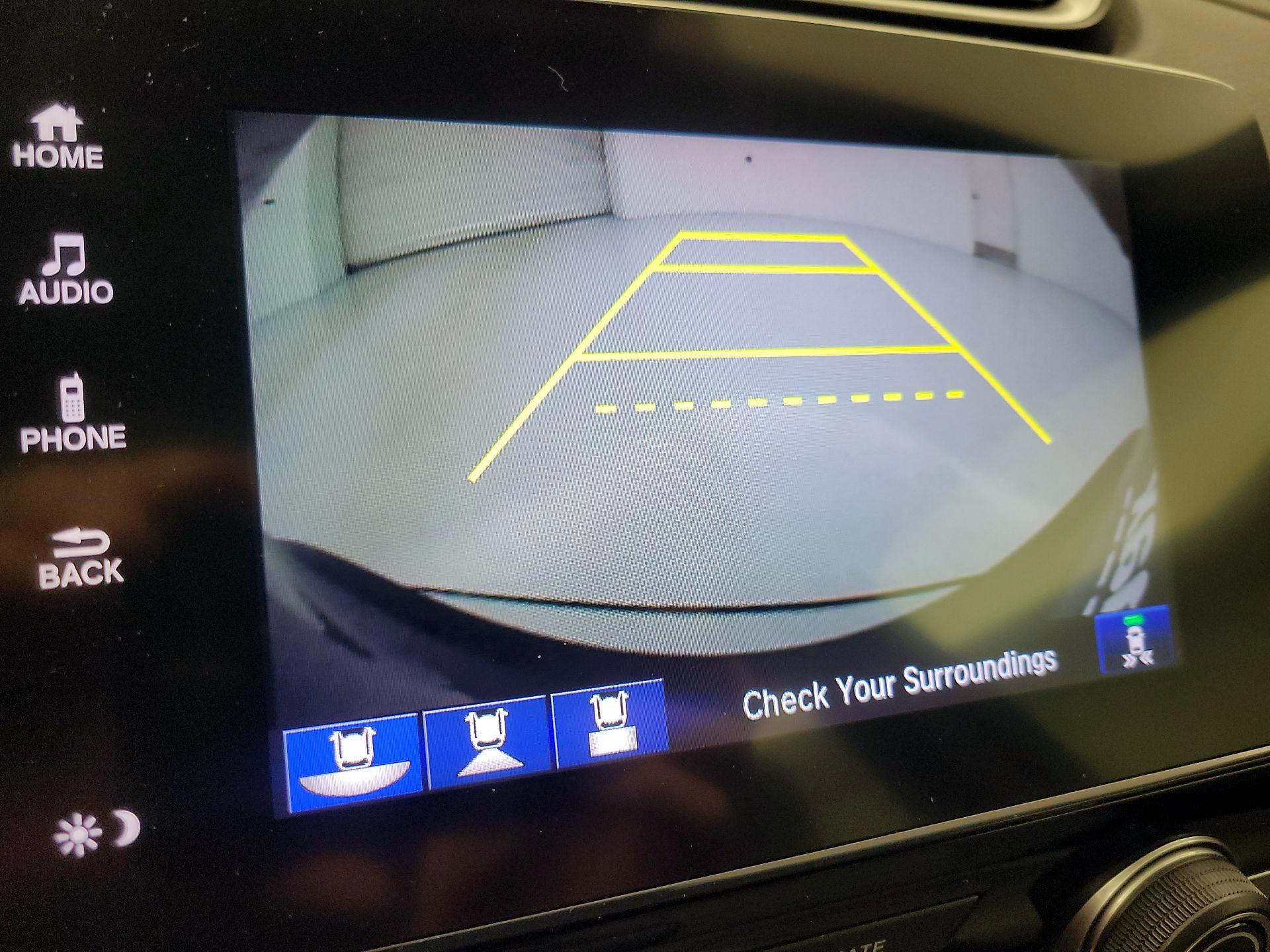 Thumbnail: 2017 Honda CR-V - 14