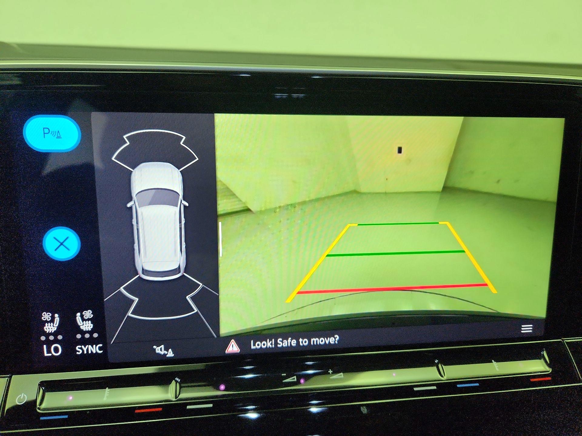 Thumbnail: 2025 Volkswagen Atlas - 15