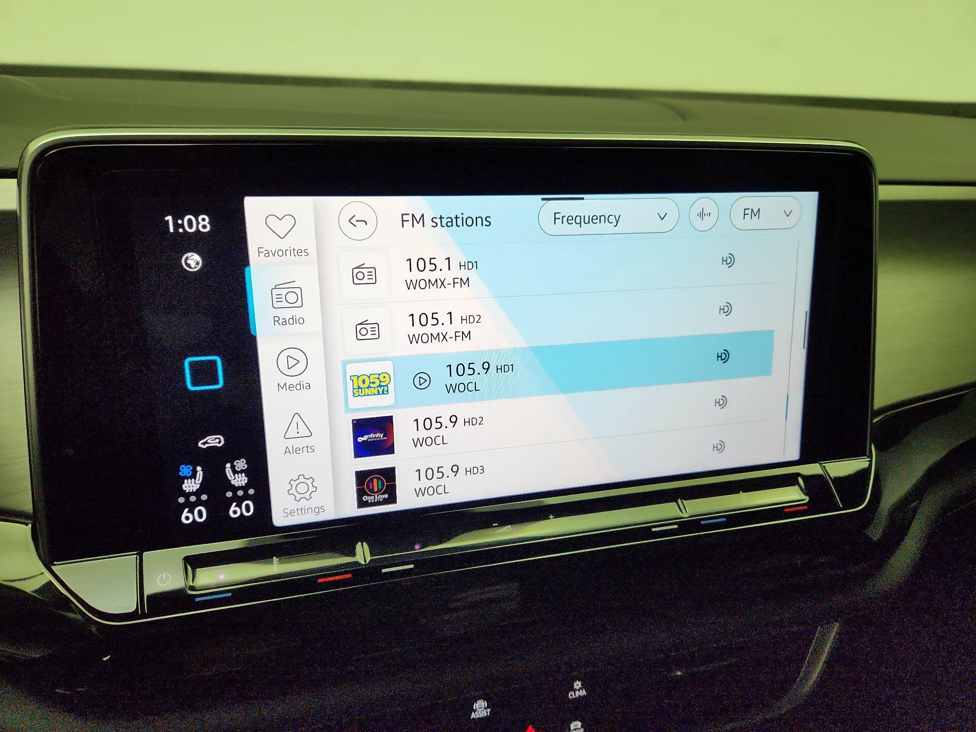 Thumbnail: 2025 Volkswagen Atlas - 15