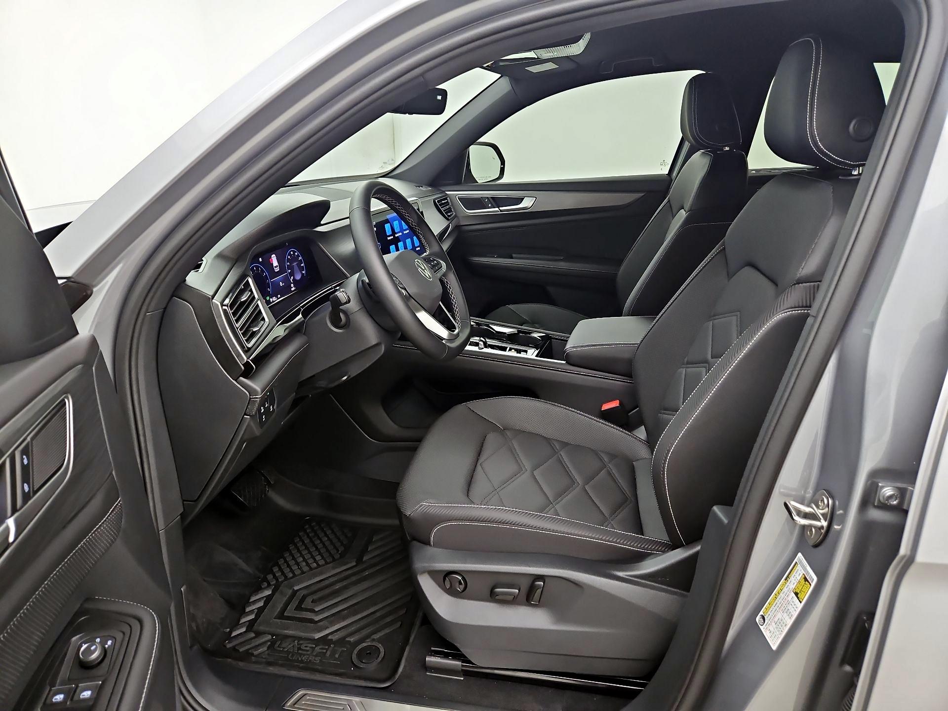 Thumbnail: 2025 Volkswagen Atlas - 11