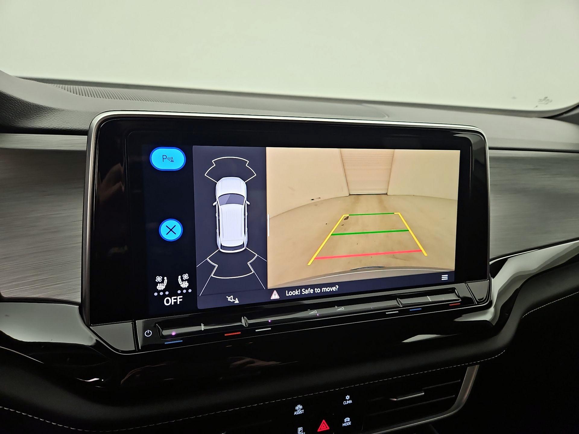 Thumbnail: 2025 Volkswagen Atlas - 14