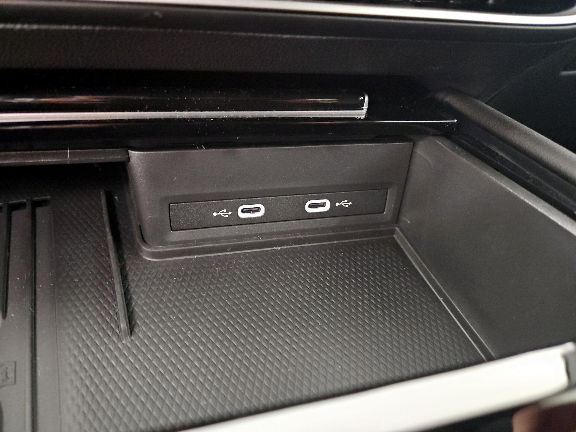 Thumbnail: 2025 Volkswagen Atlas - 18