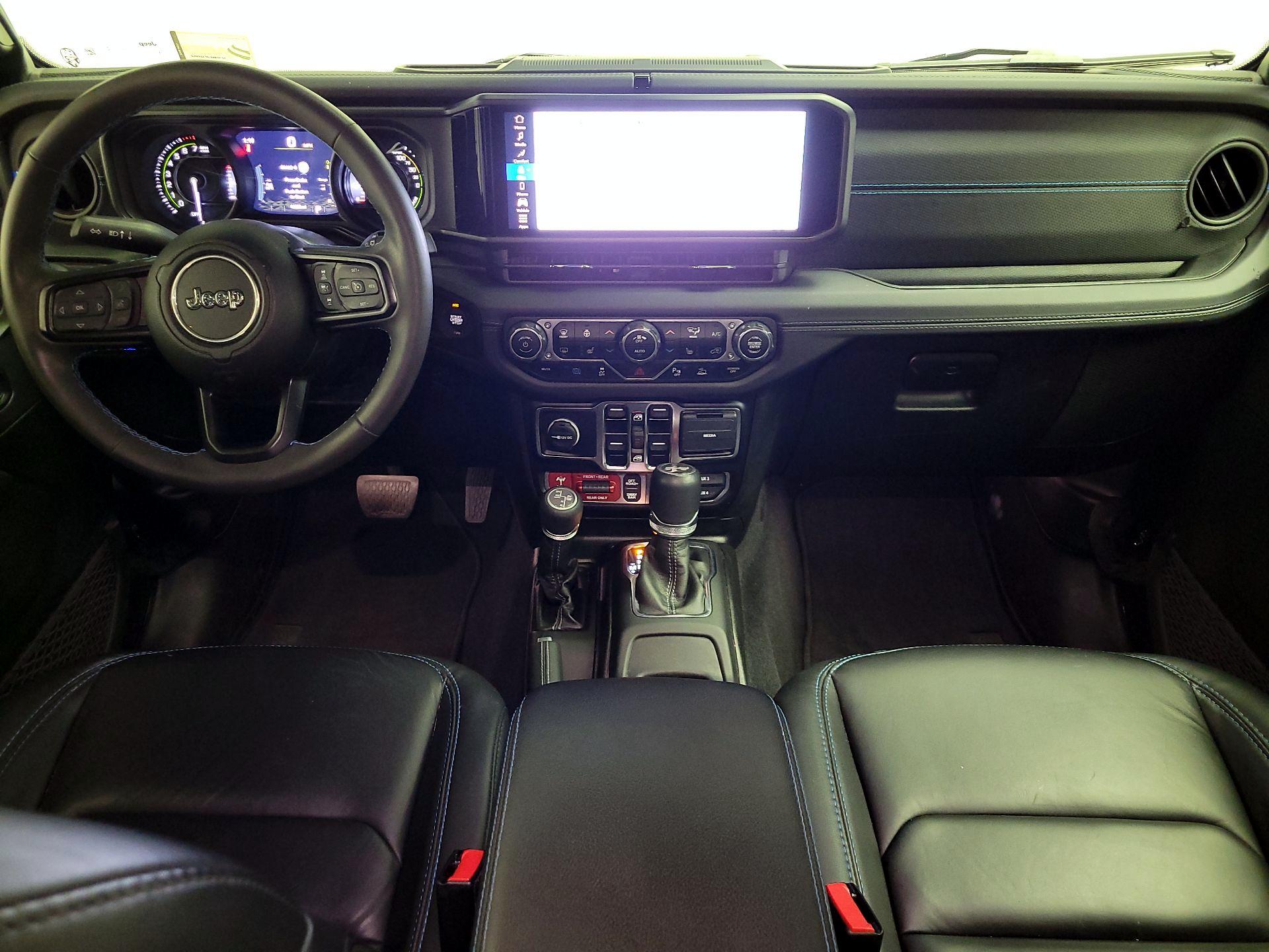 Thumbnail: 2024 Jeep Wrangler - 9