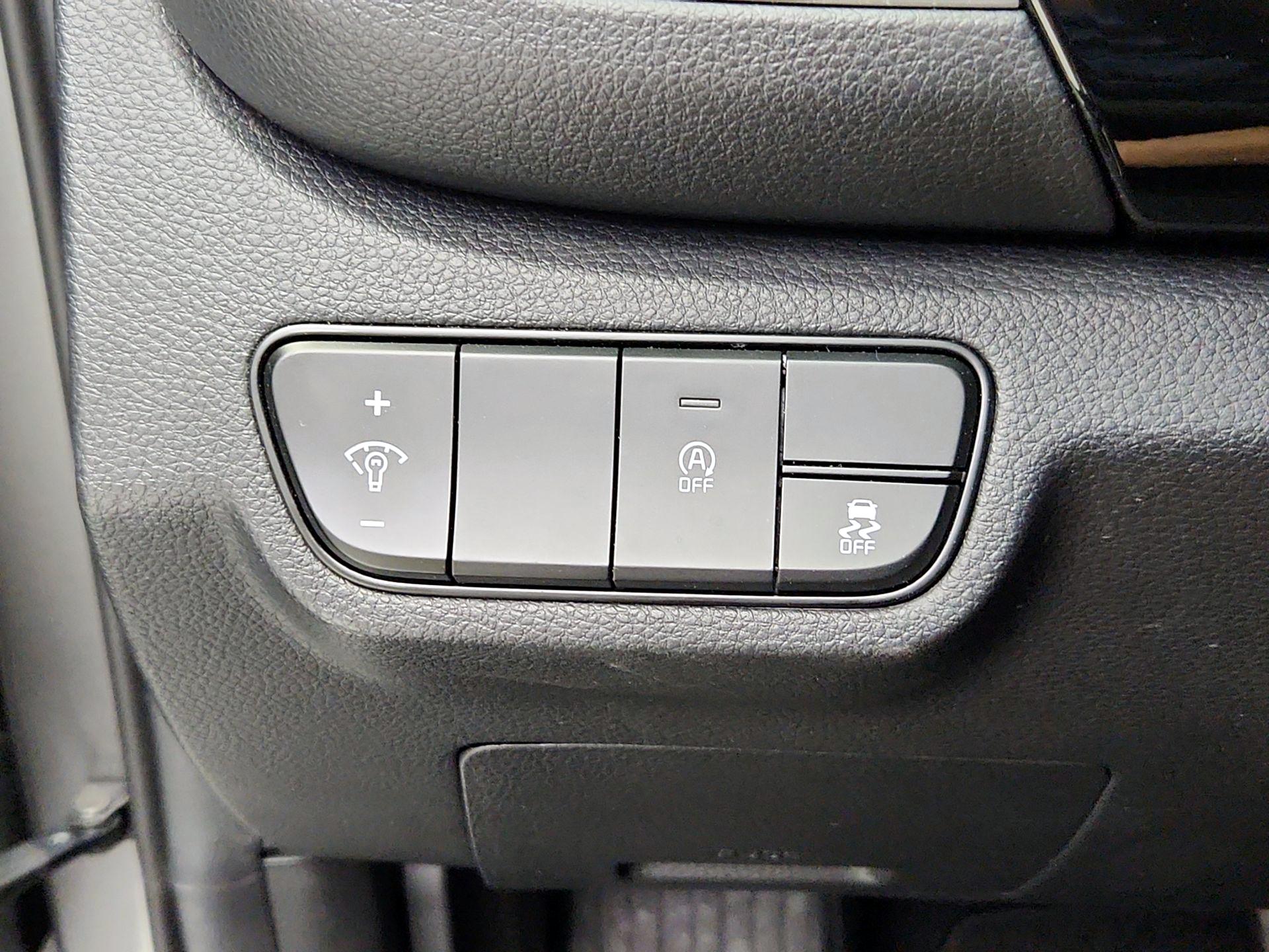 Thumbnail: 2025 Kia Seltos - 13