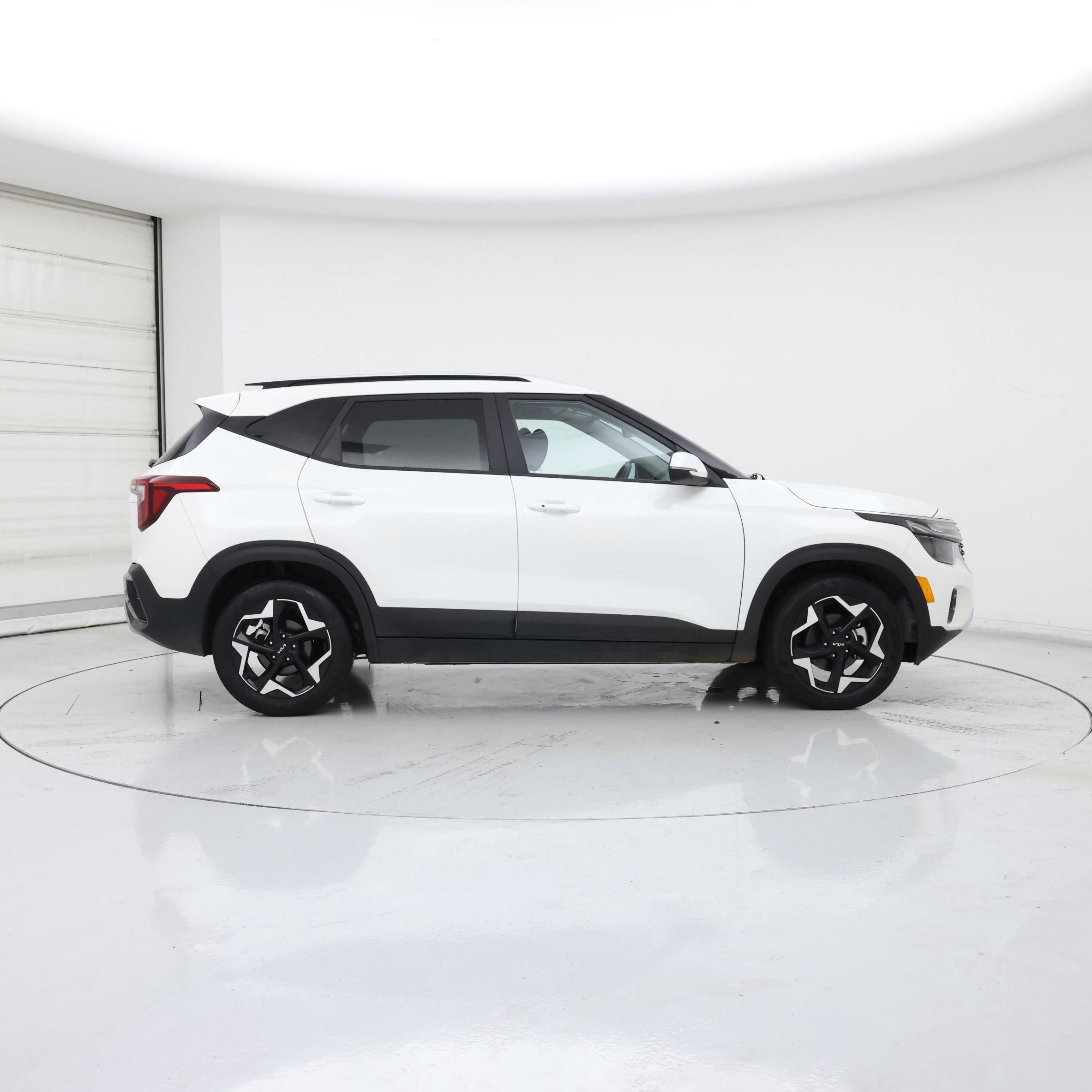 Thumbnail: 2025 Kia Seltos - 7