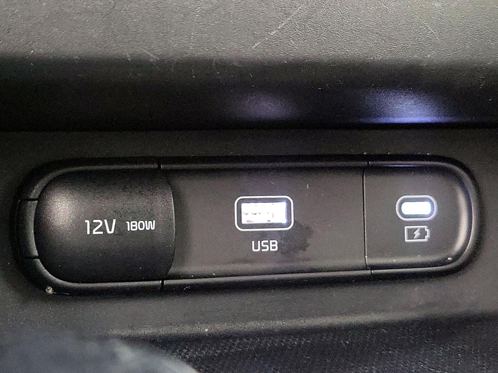 Thumbnail: 2025 Kia Seltos - 19