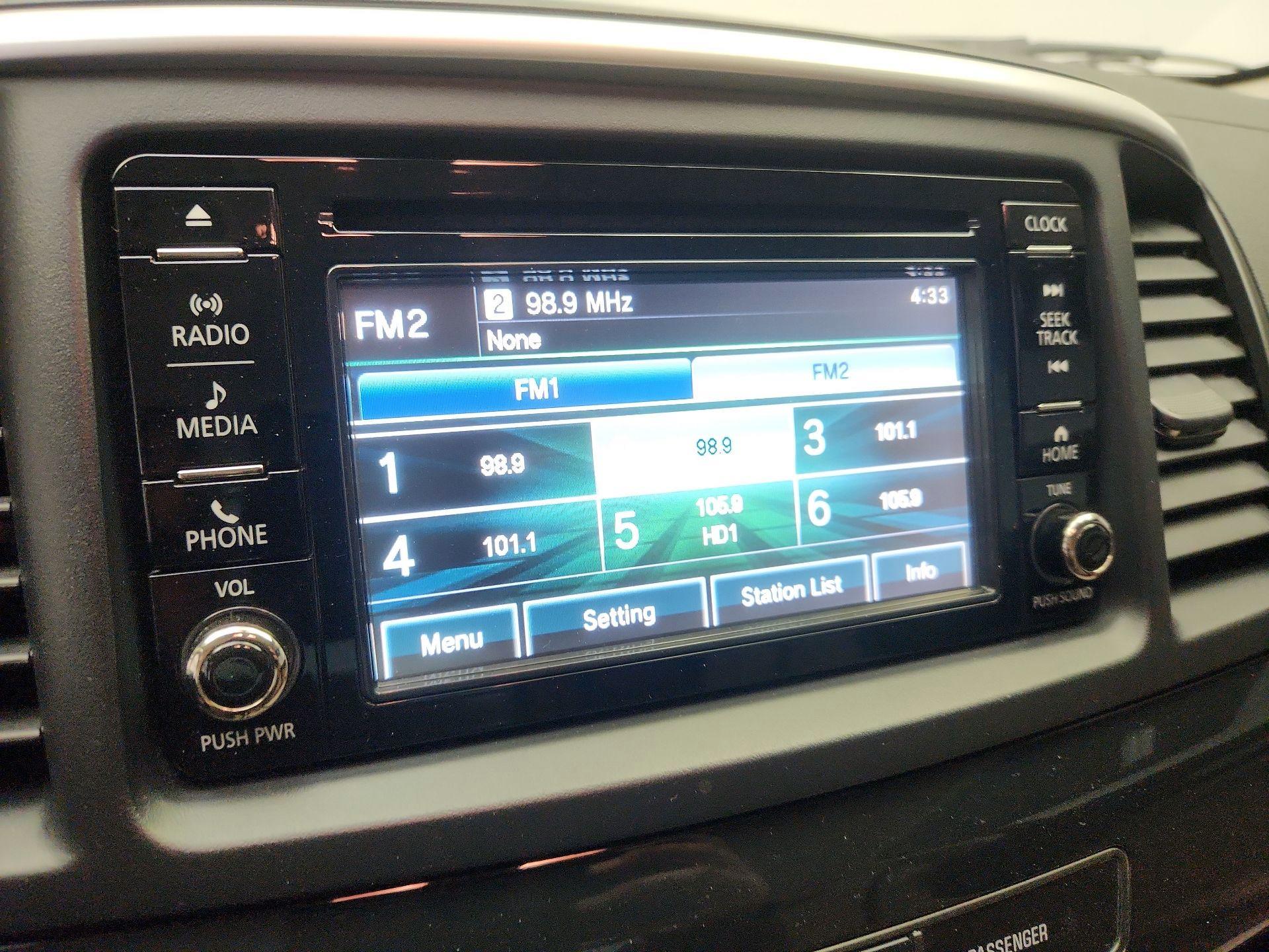 Thumbnail: 2017 Mitsubishi Lancer - 15