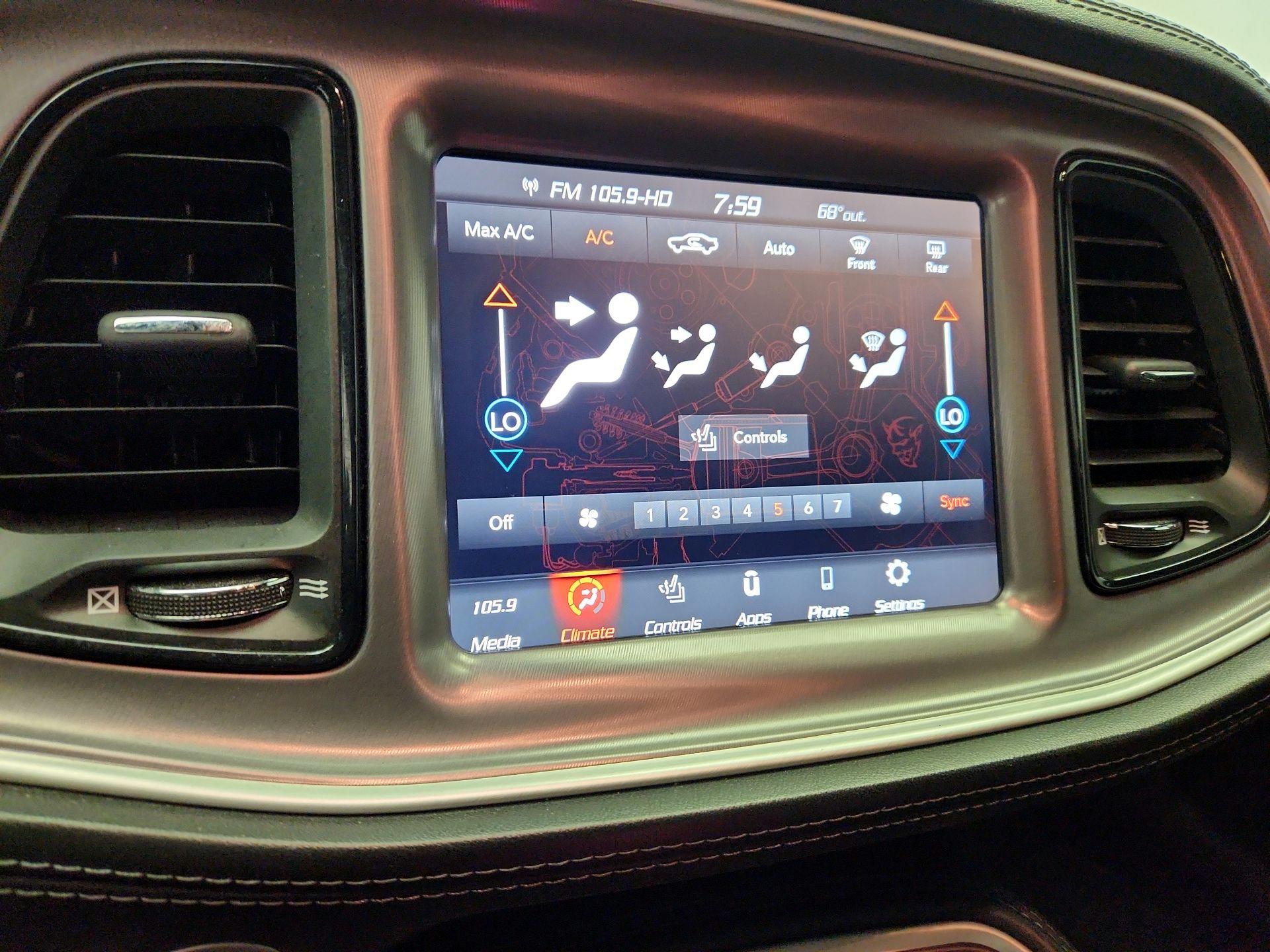 Thumbnail: 2021 Dodge Challenger - 16