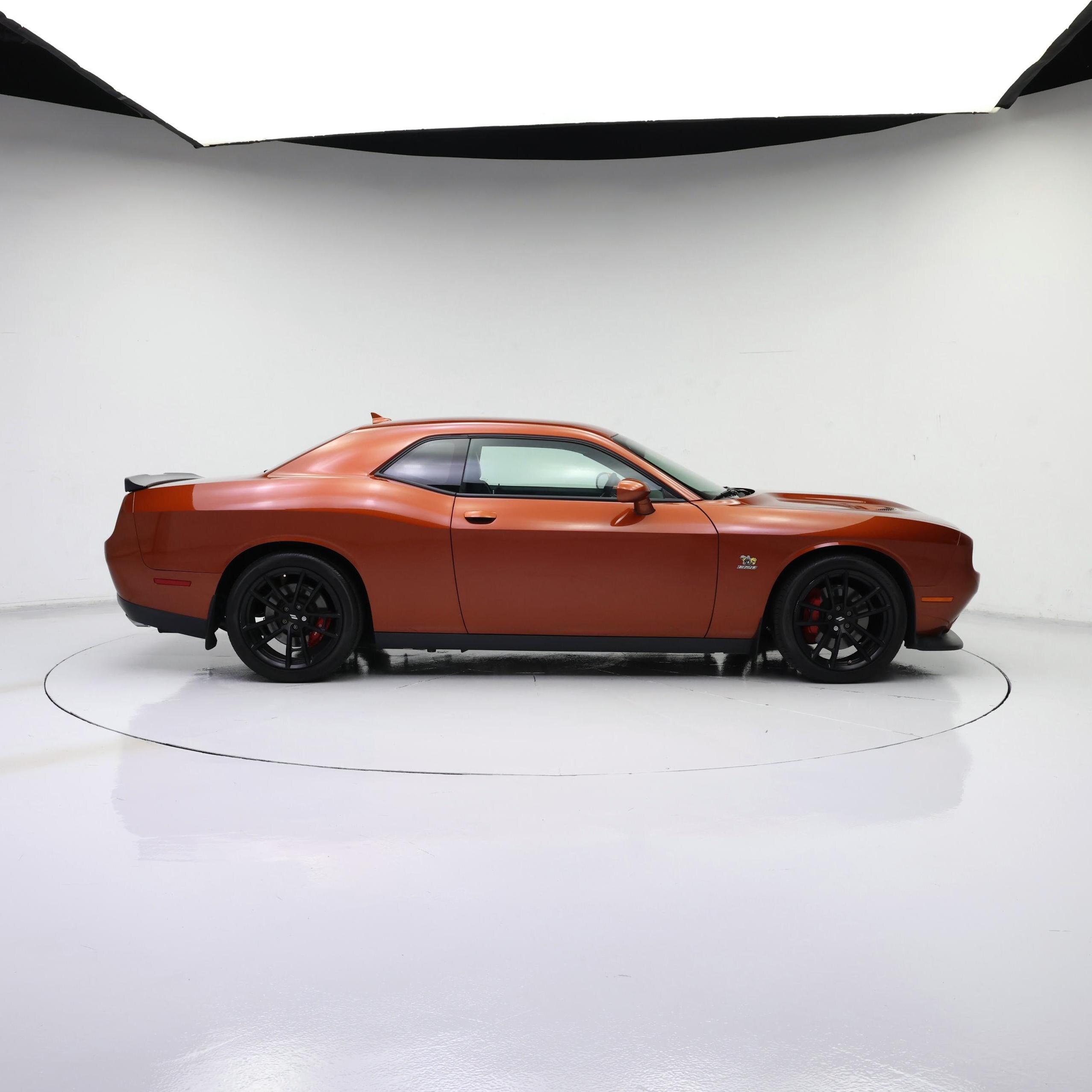 Thumbnail: 2021 Dodge Challenger - 7